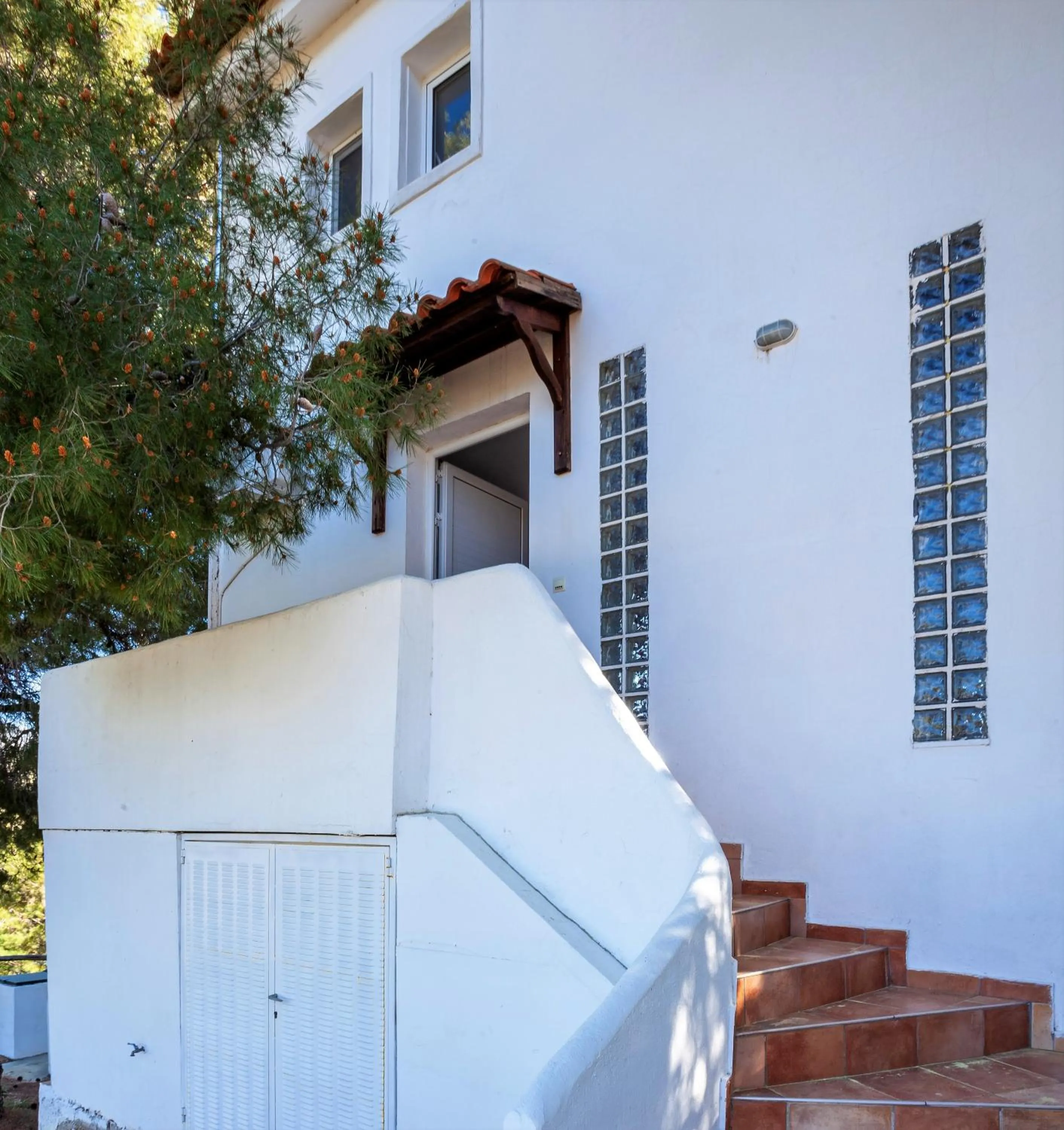 Property building in Alterra Vita Homes By the Sea