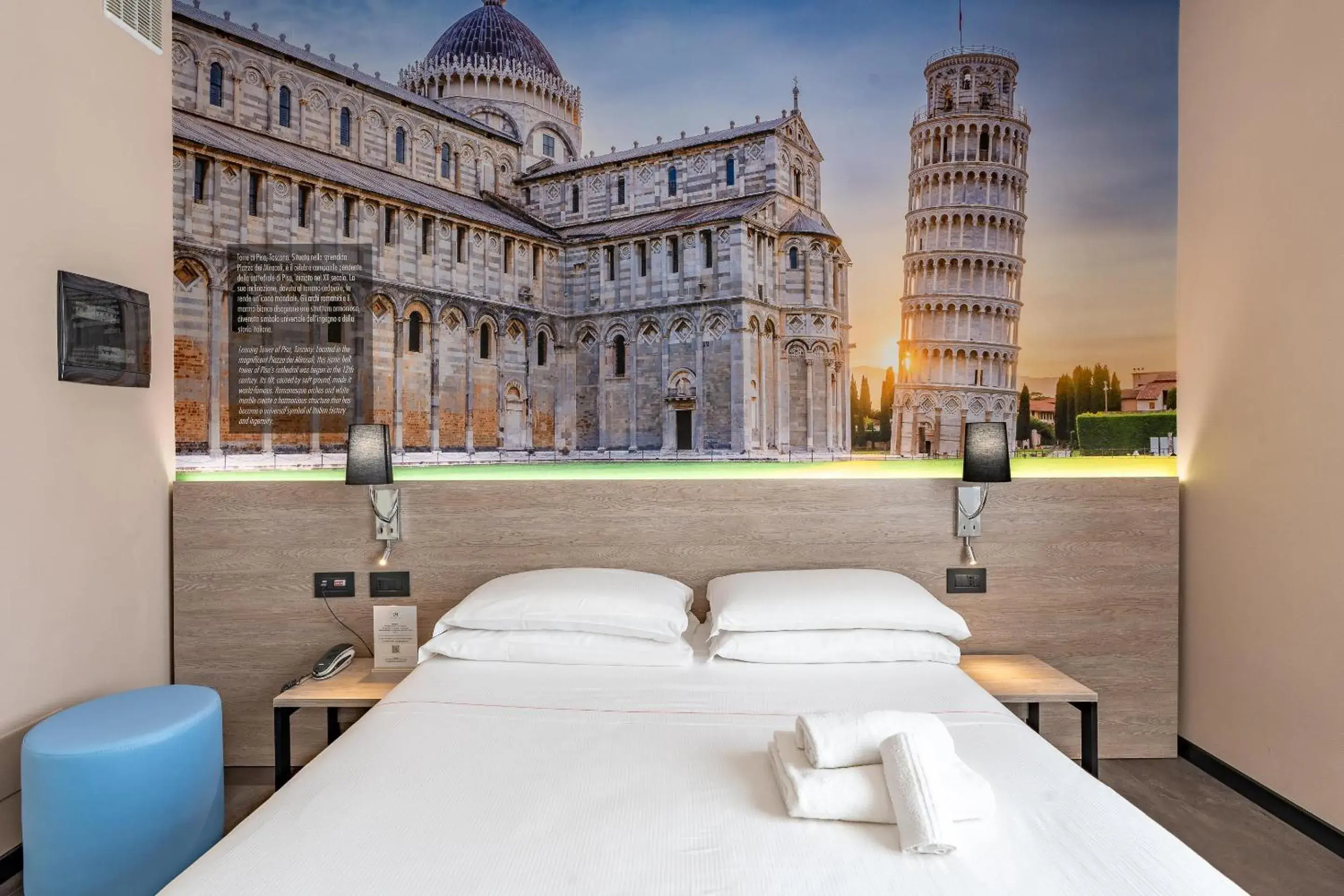 Bedroom, Bed in Jet Hotel, Sure Hotel Collection by Best Western Bedroom, Bed in Jet Hotel, Sure Hotel Collection by Best Western