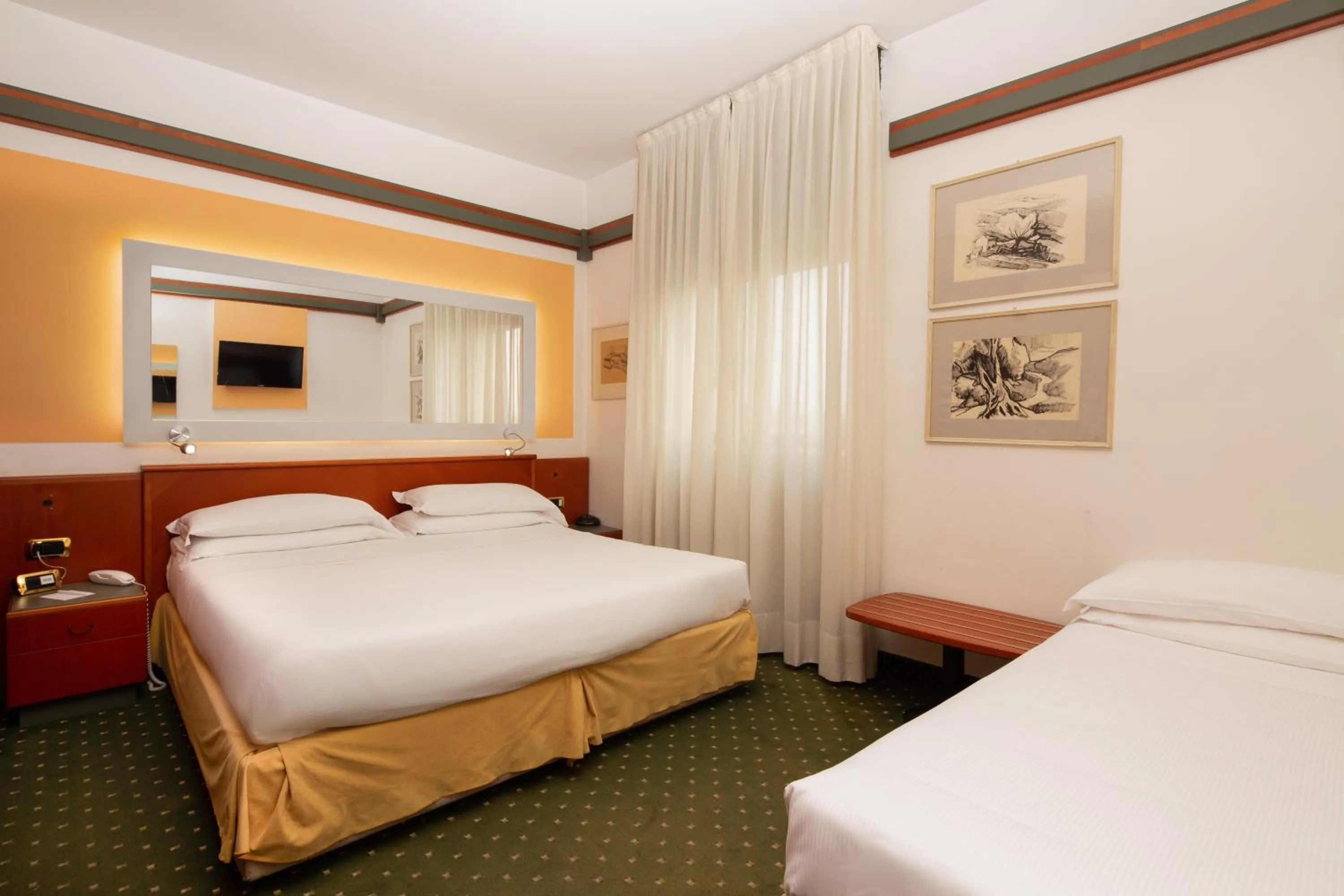 Bedroom, Bed in Jet Hotel, Sure Hotel Collection by Best Western