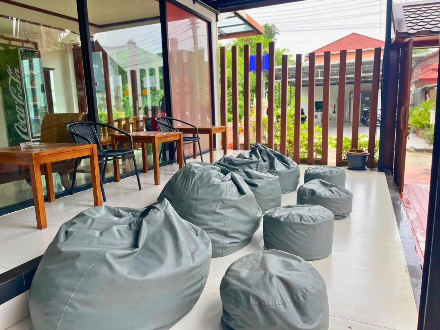 Property building in Z&Z House