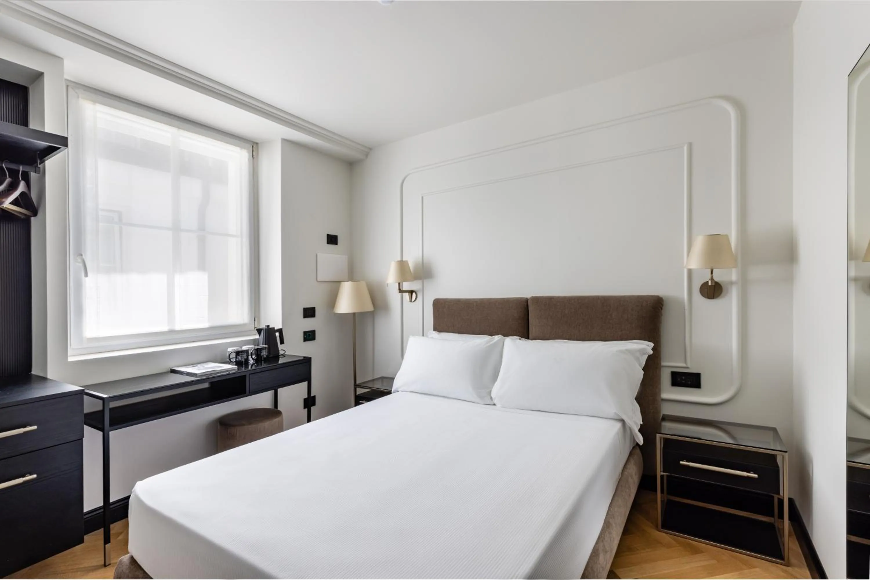 Bed in Hotel Continentale