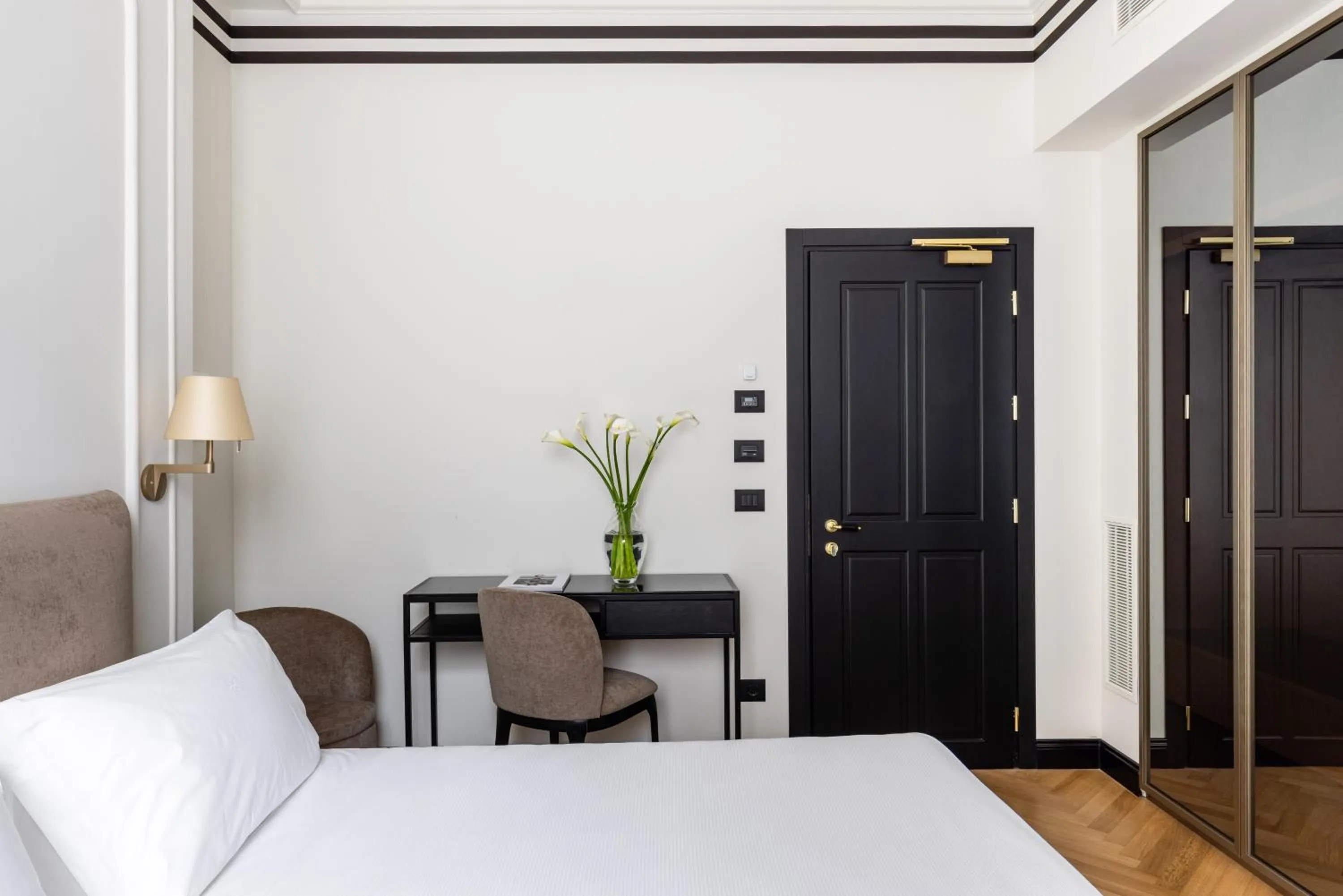 Bed in Hotel Continentale