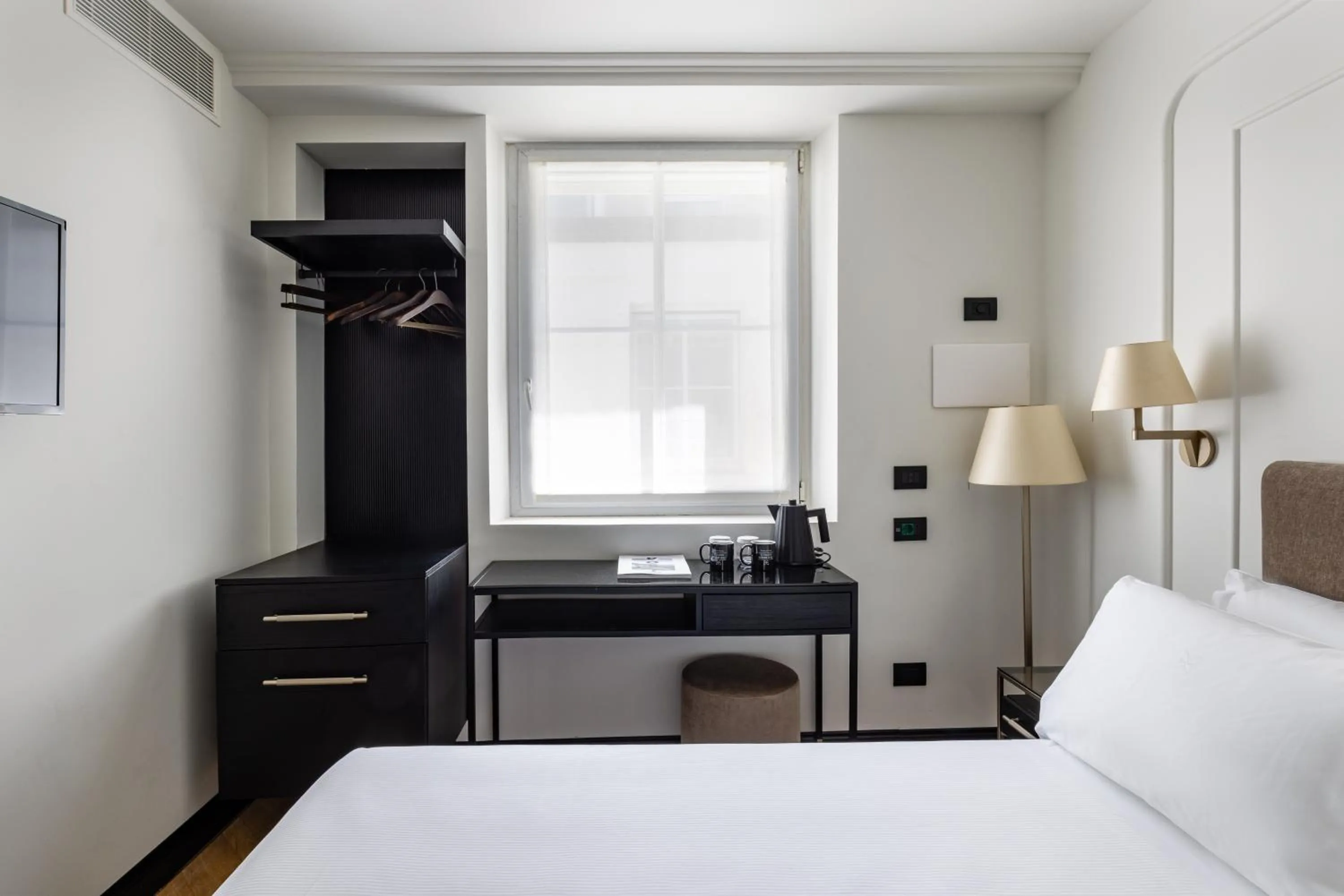 Bed in Hotel Continentale