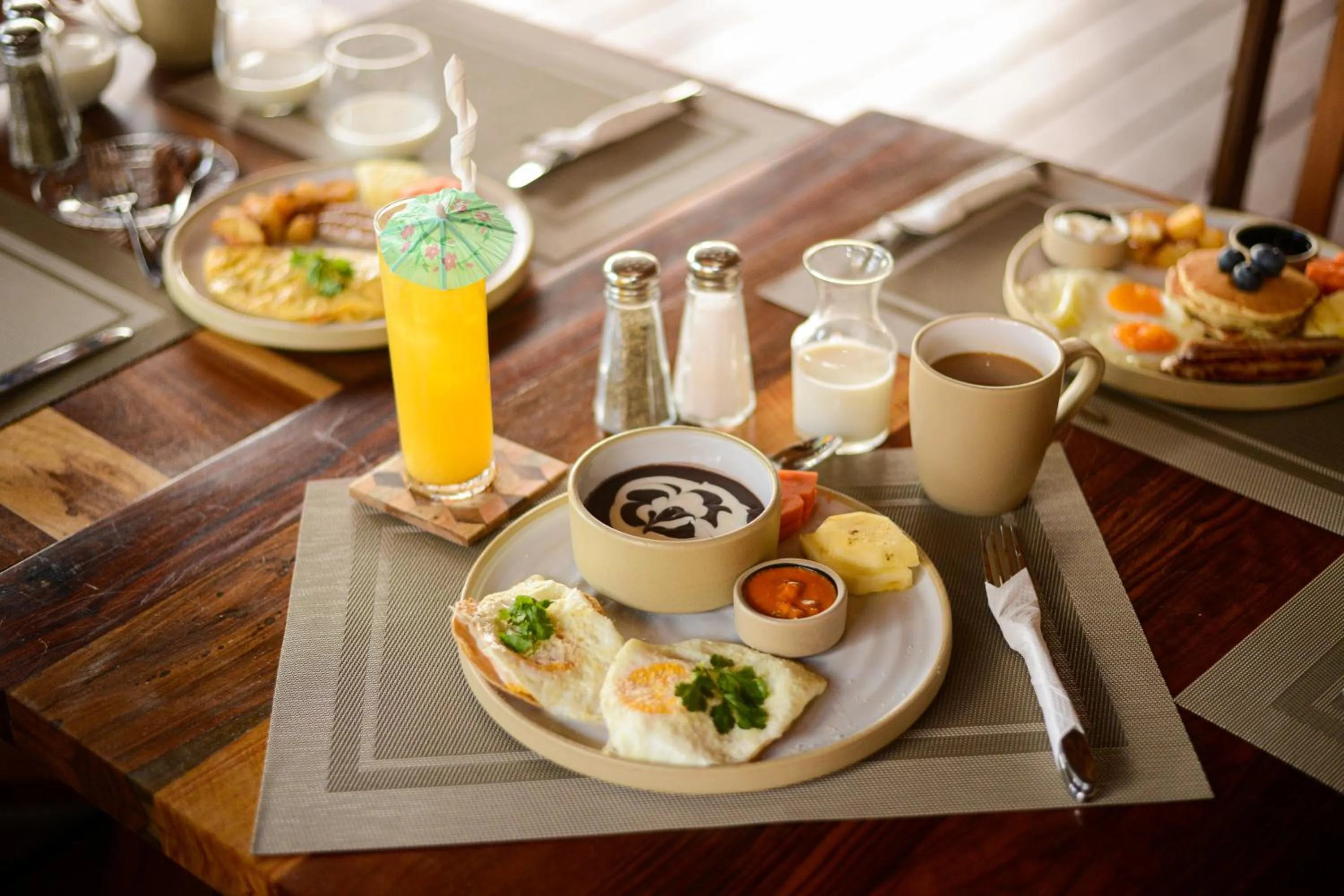 Restaurant/places to eat in El Ben Cabañas