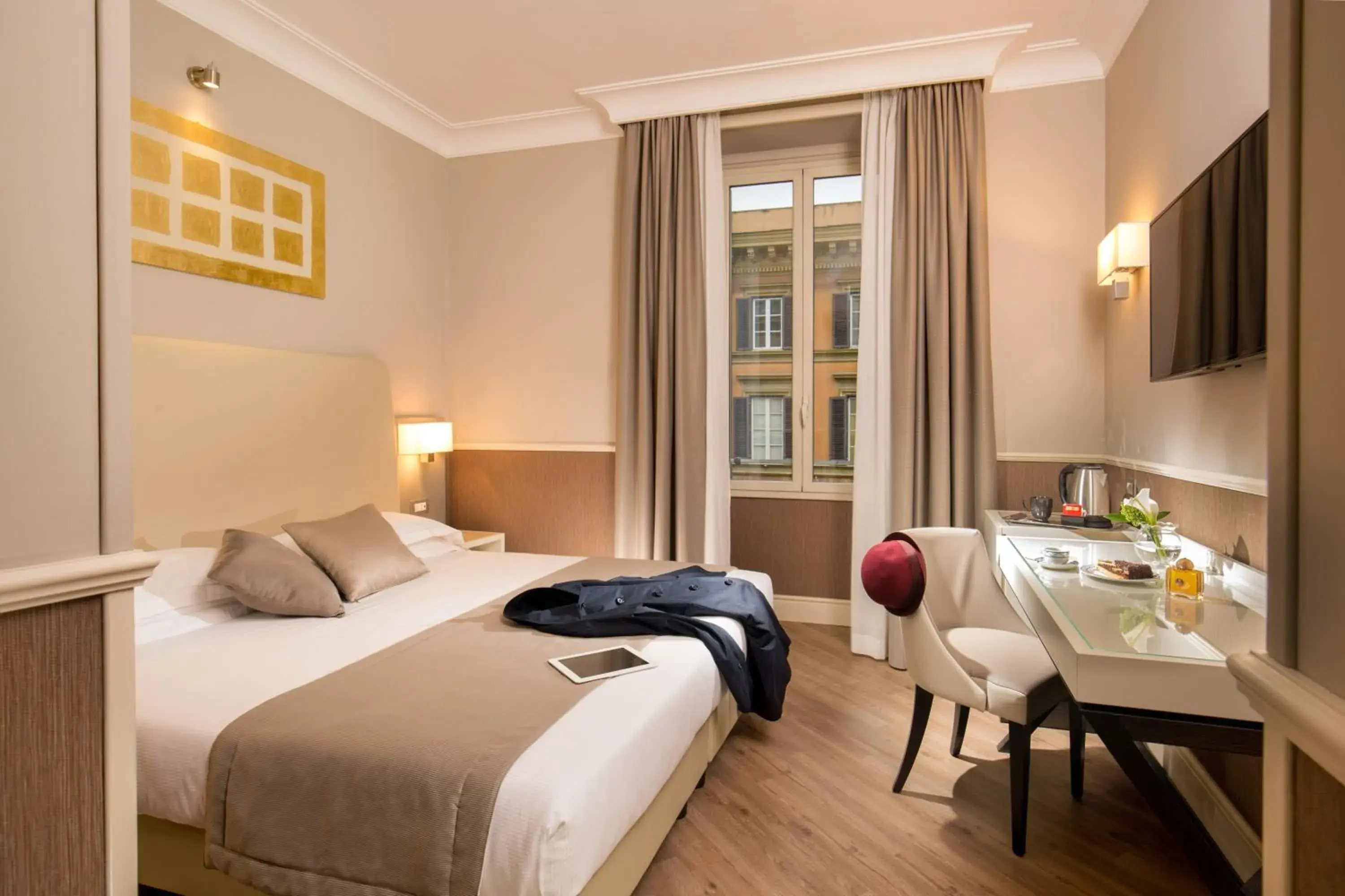 Triple Room in Ludovisi Palace Hotel Triple Room in Ludovisi Palace Hotel