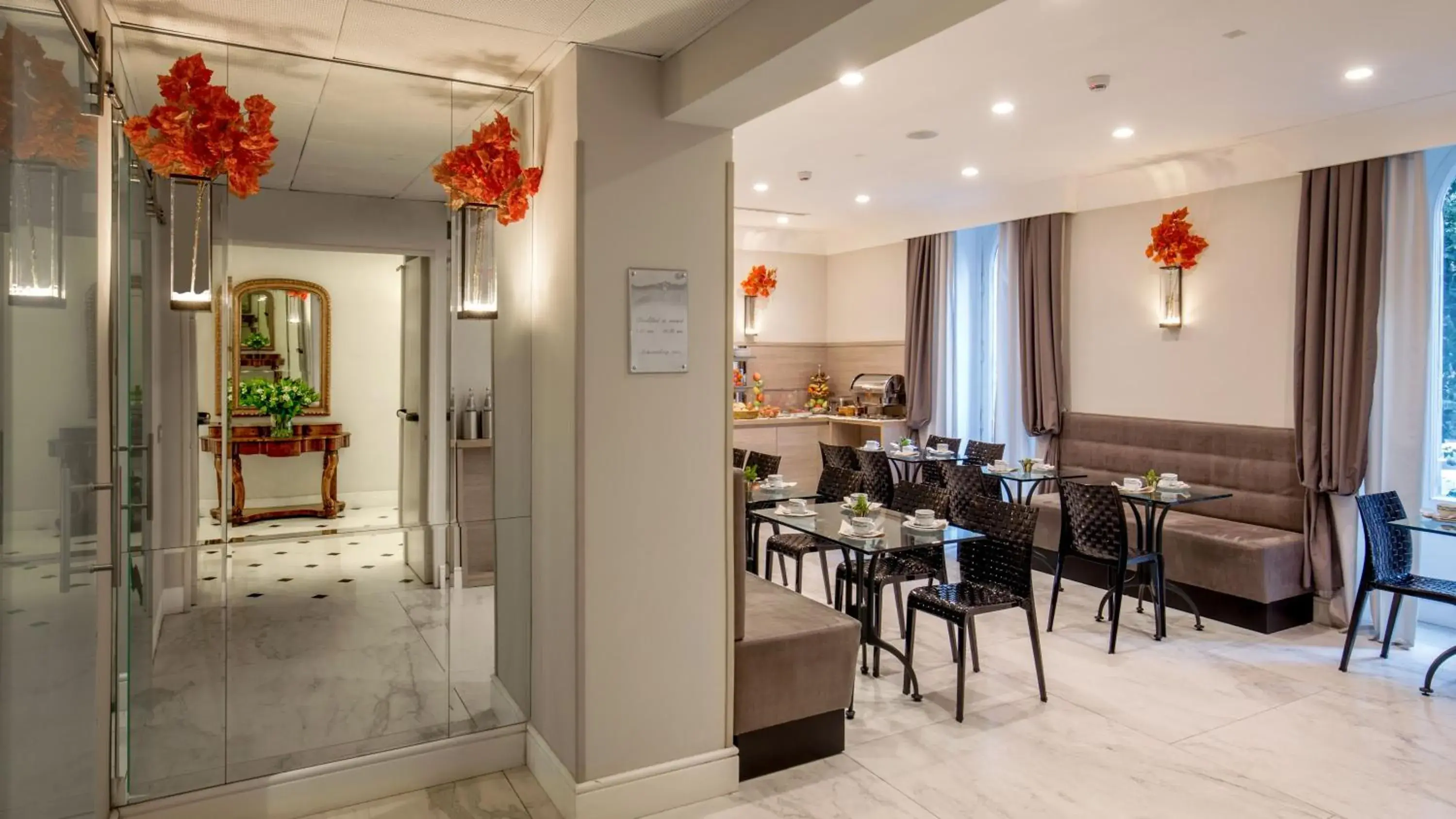 Restaurant/places to eat in Ludovisi Palace Hotel Restaurant/places to eat in Ludovisi Palace Hotel