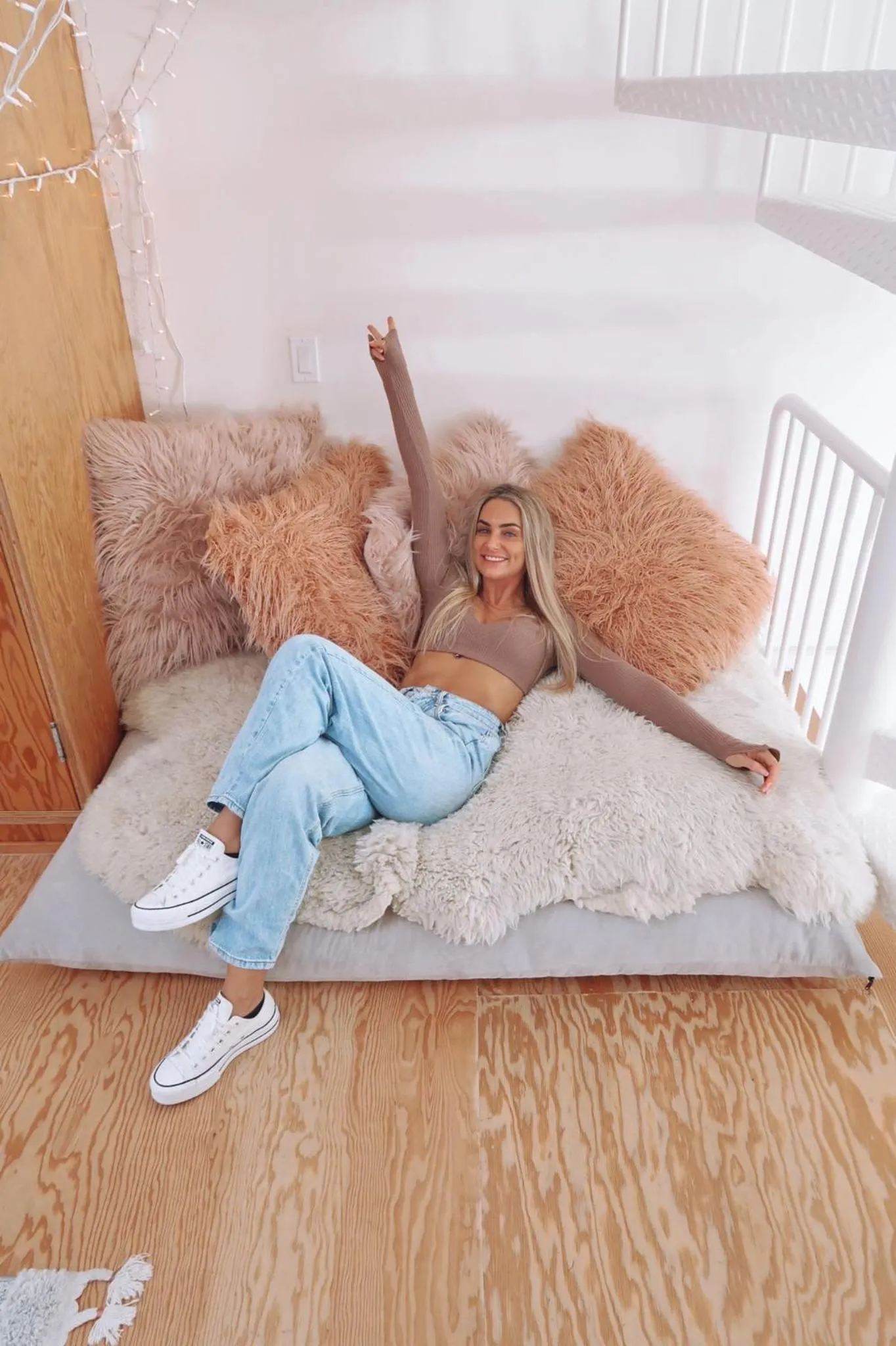 People, Bed in STAY OPEN Venice Beach