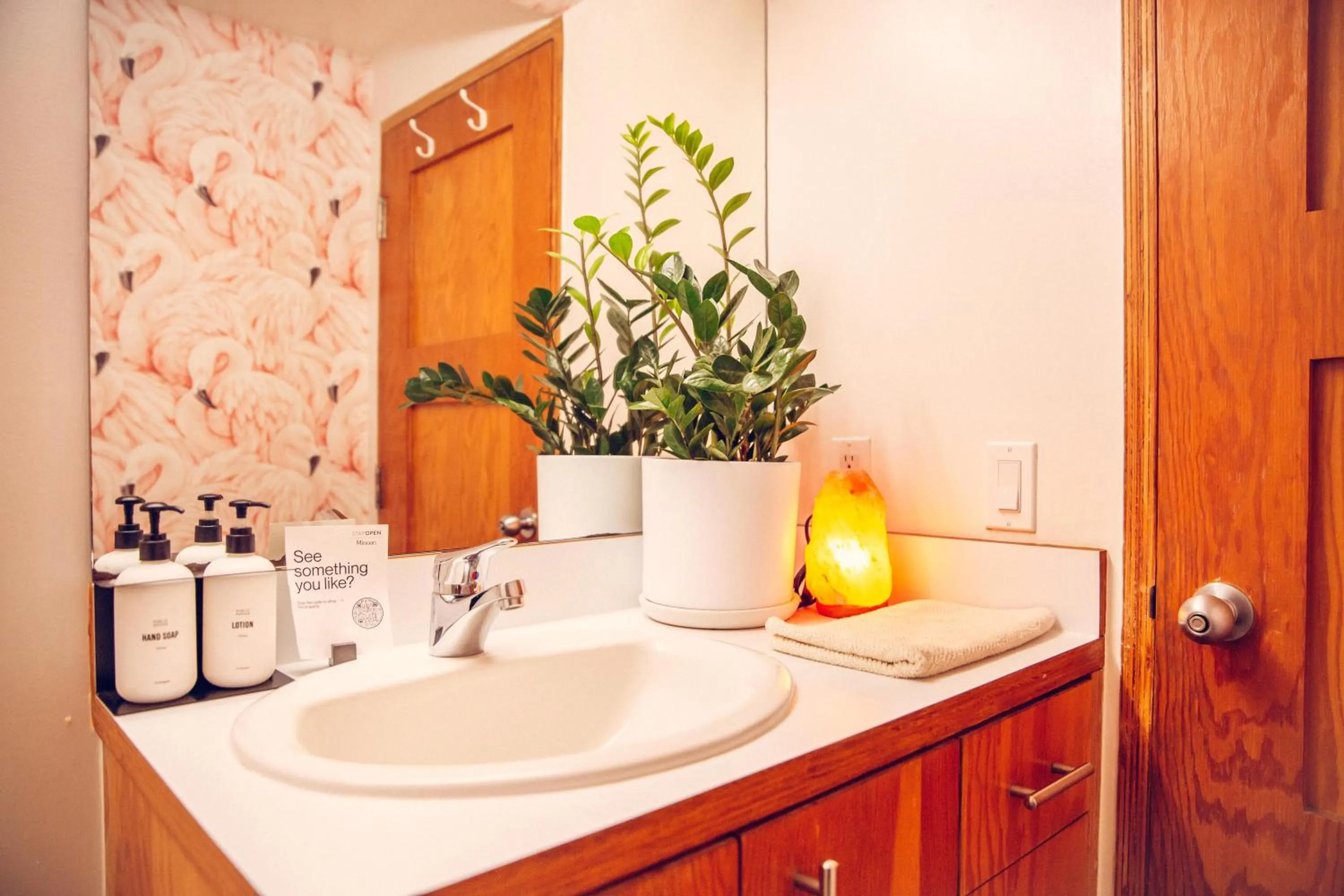 Bathroom in STAY OPEN Venice Beach