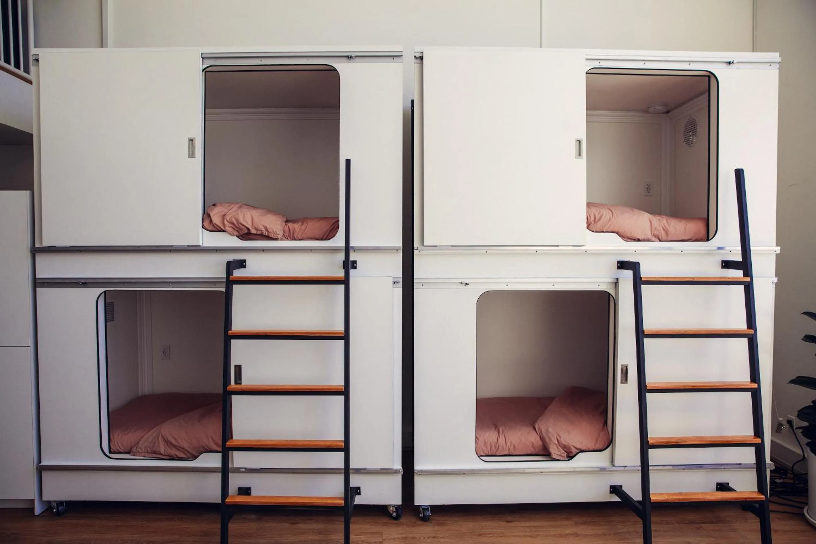 Bedroom in STAY OPEN Venice Beach