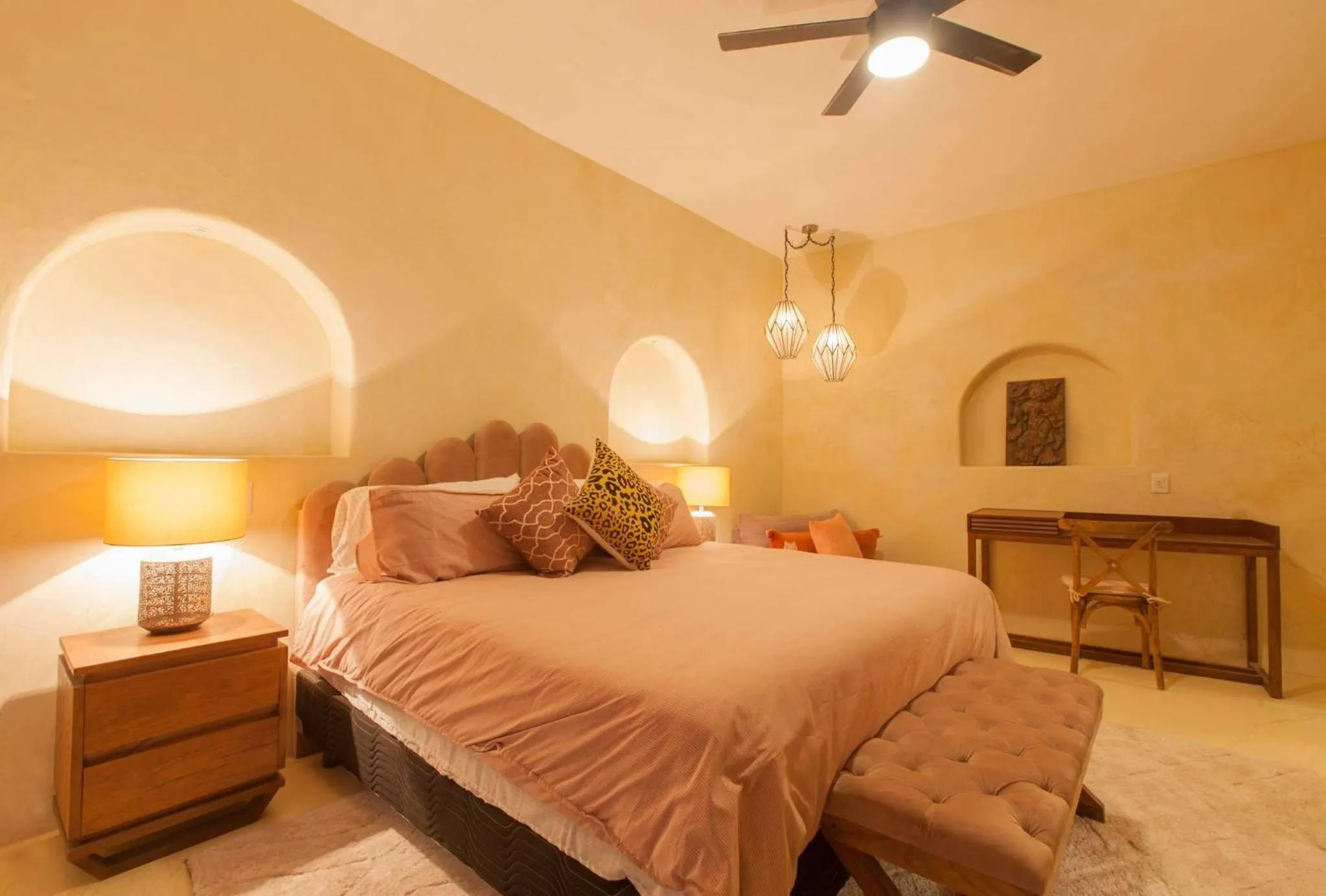 Bedroom, Bed in Casa Bella Verde- stunning apartment in the center of town
