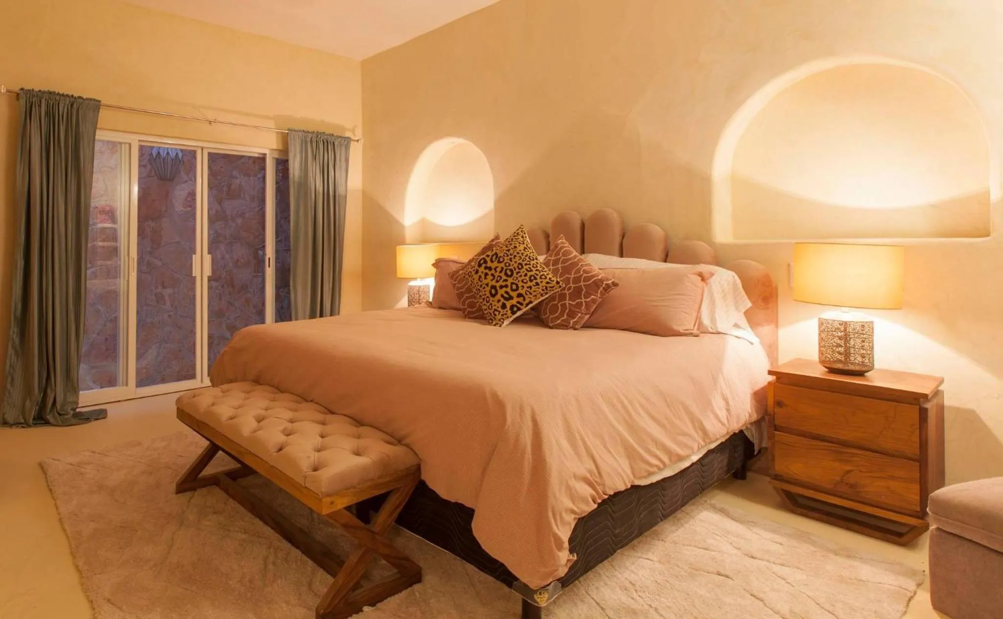 Bedroom, Bed in Casa Bella Verde- stunning apartment in the center of town