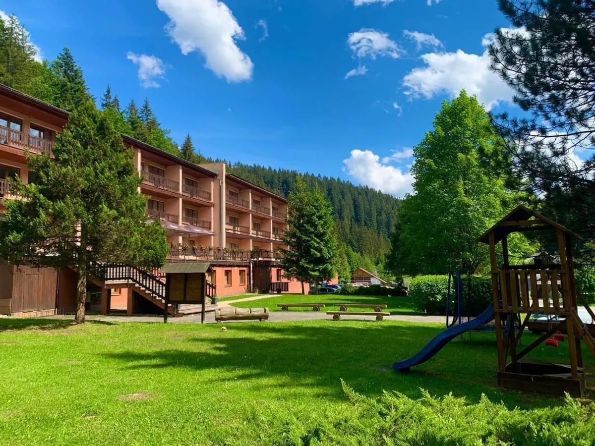 Property building in Horský Hotel Podjavorník