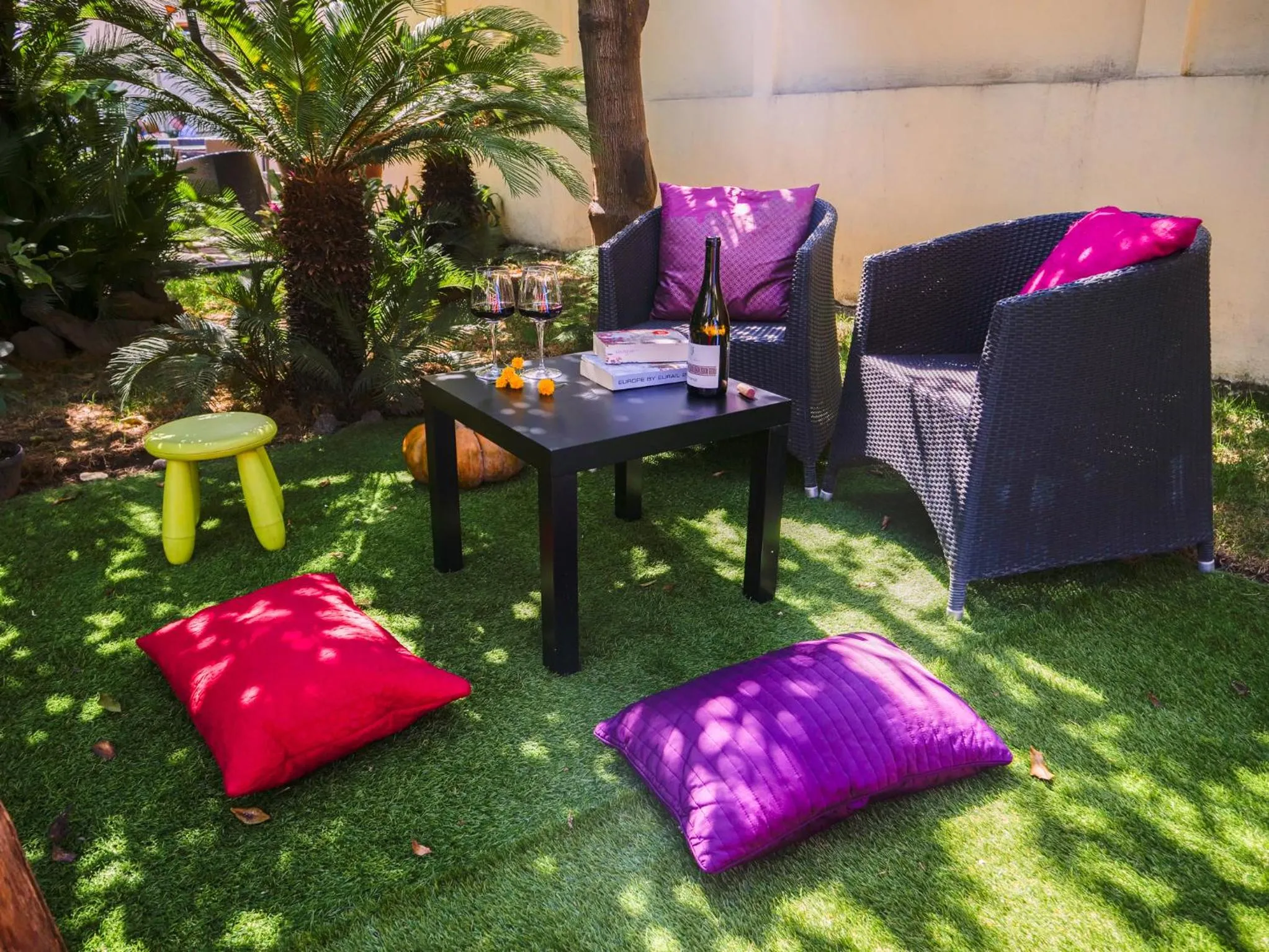 Garden in Hotel Diana