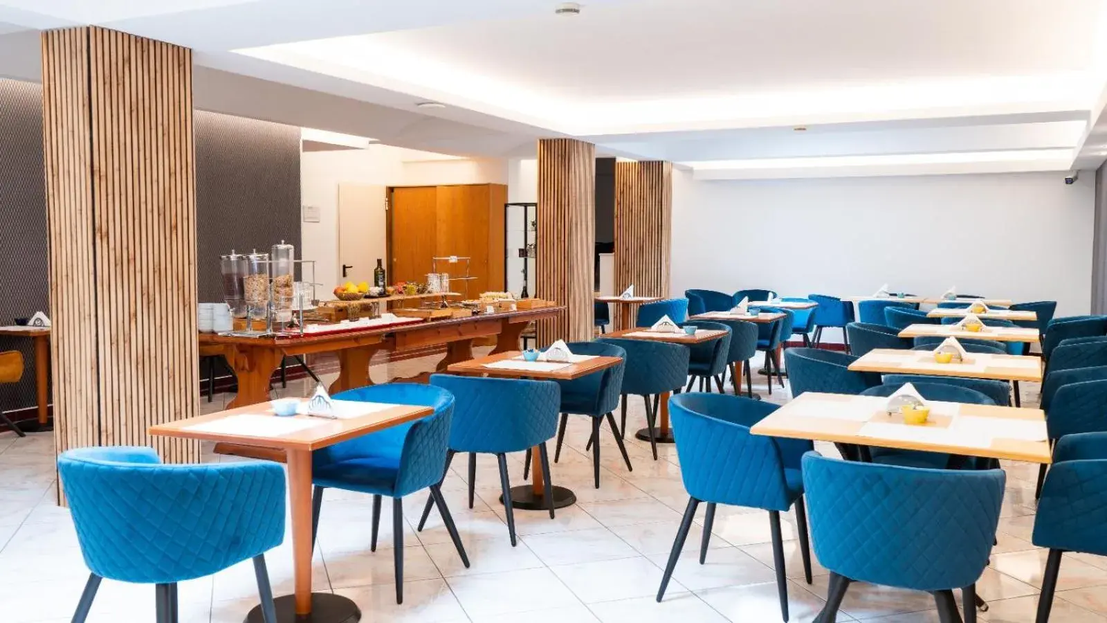 Breakfast in Hotel Diana Breakfast in Hotel Diana