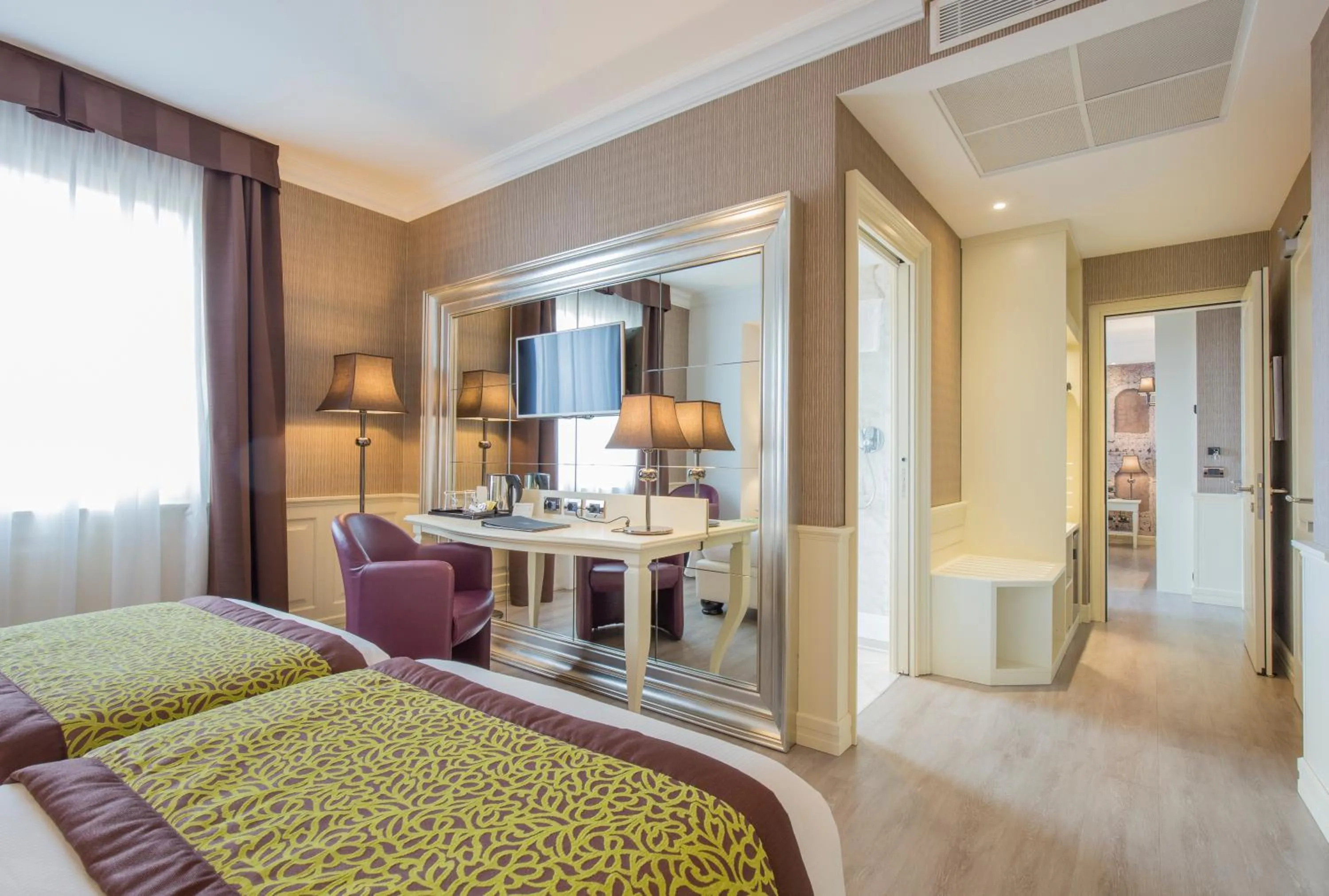 Photo of the whole room, Bed in Hotel San Pietro