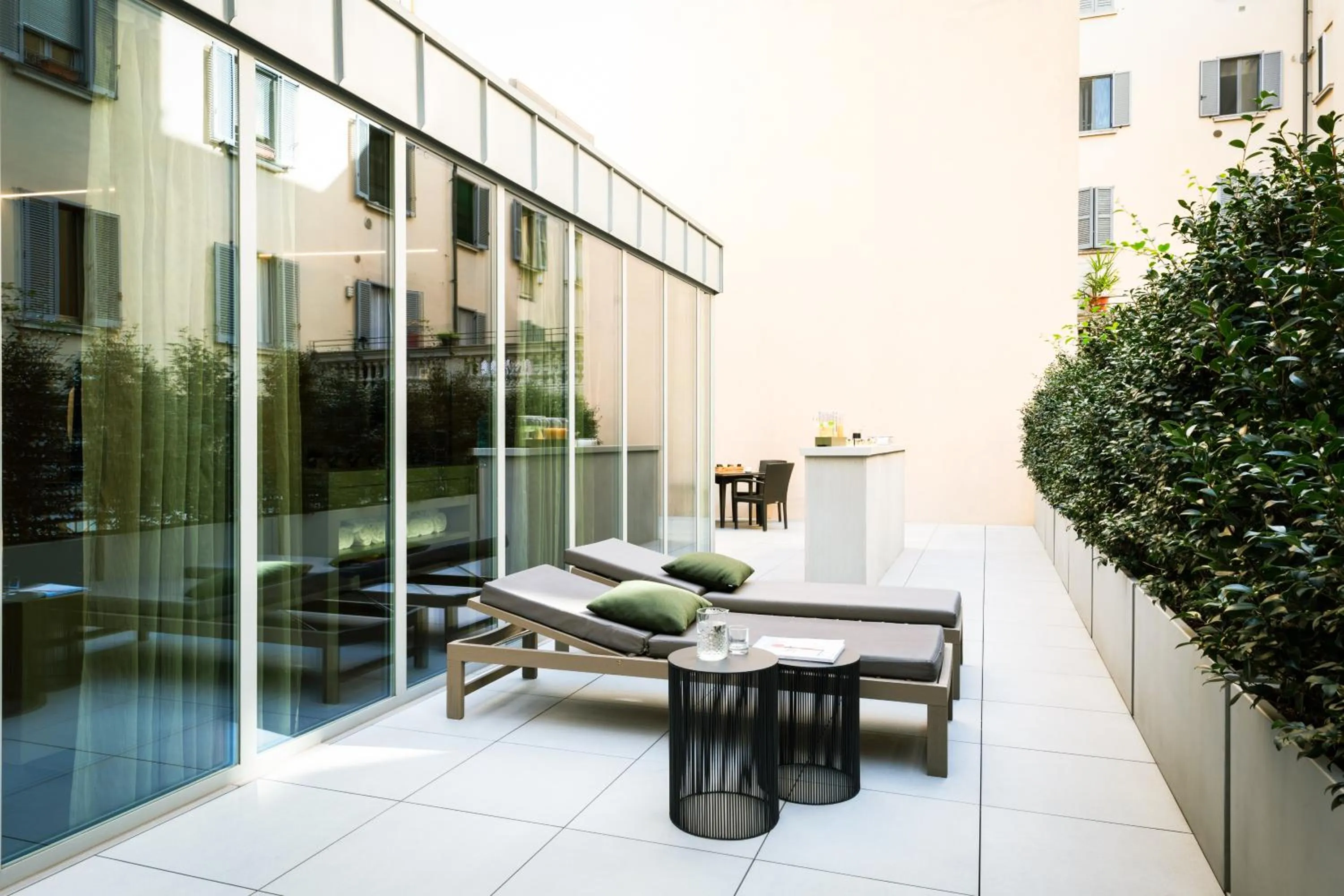 Solarium in Hotel Cristoforo Colombo - Preferred Hotels & Resorts