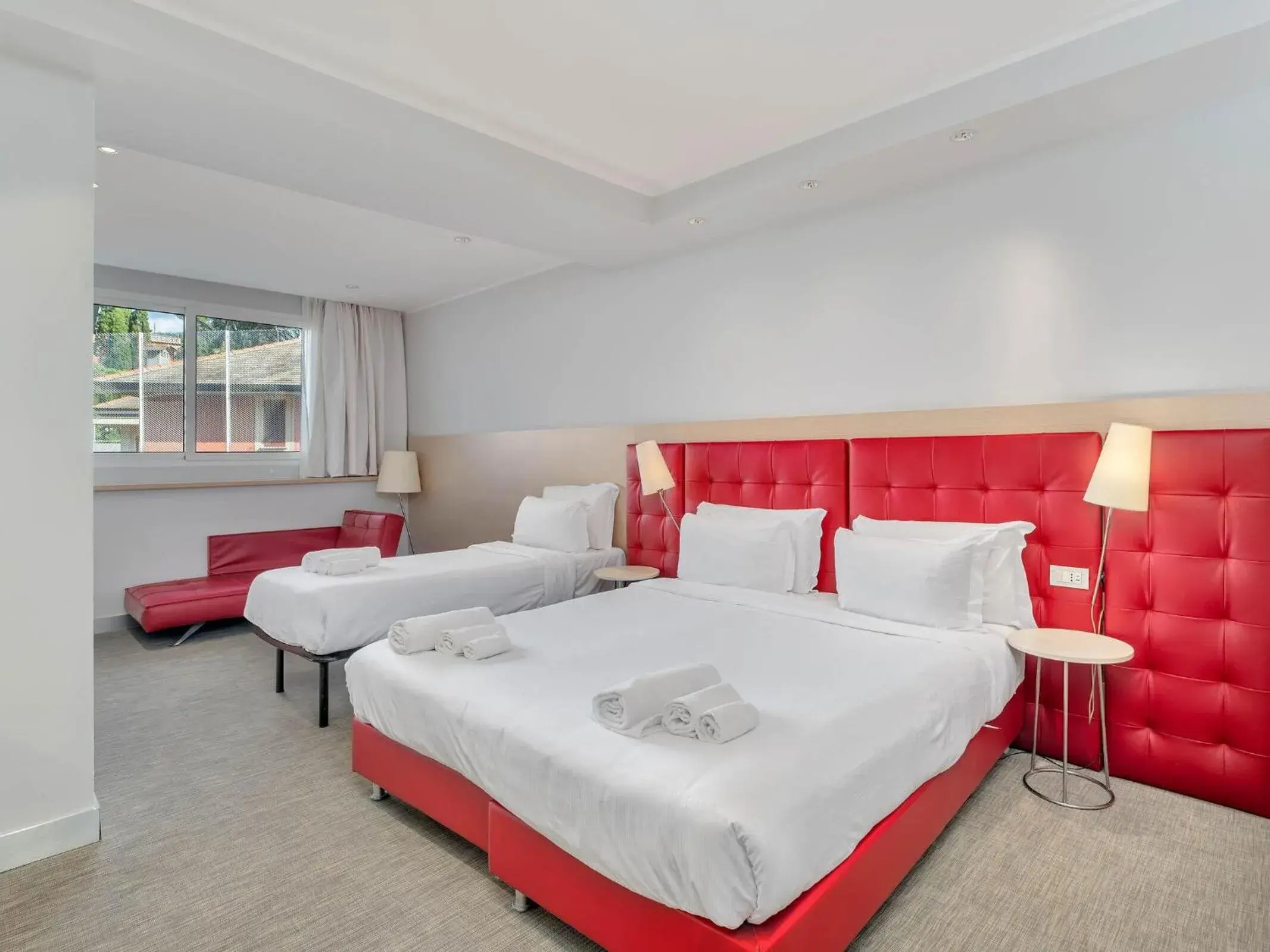 Photo of the whole room, Bed in B&B Hotels Park Hotel Suisse Santa Margherita Ligure Photo of the whole room, Bed in B&B Hotels Park Hotel Suisse Santa Margherita Ligure