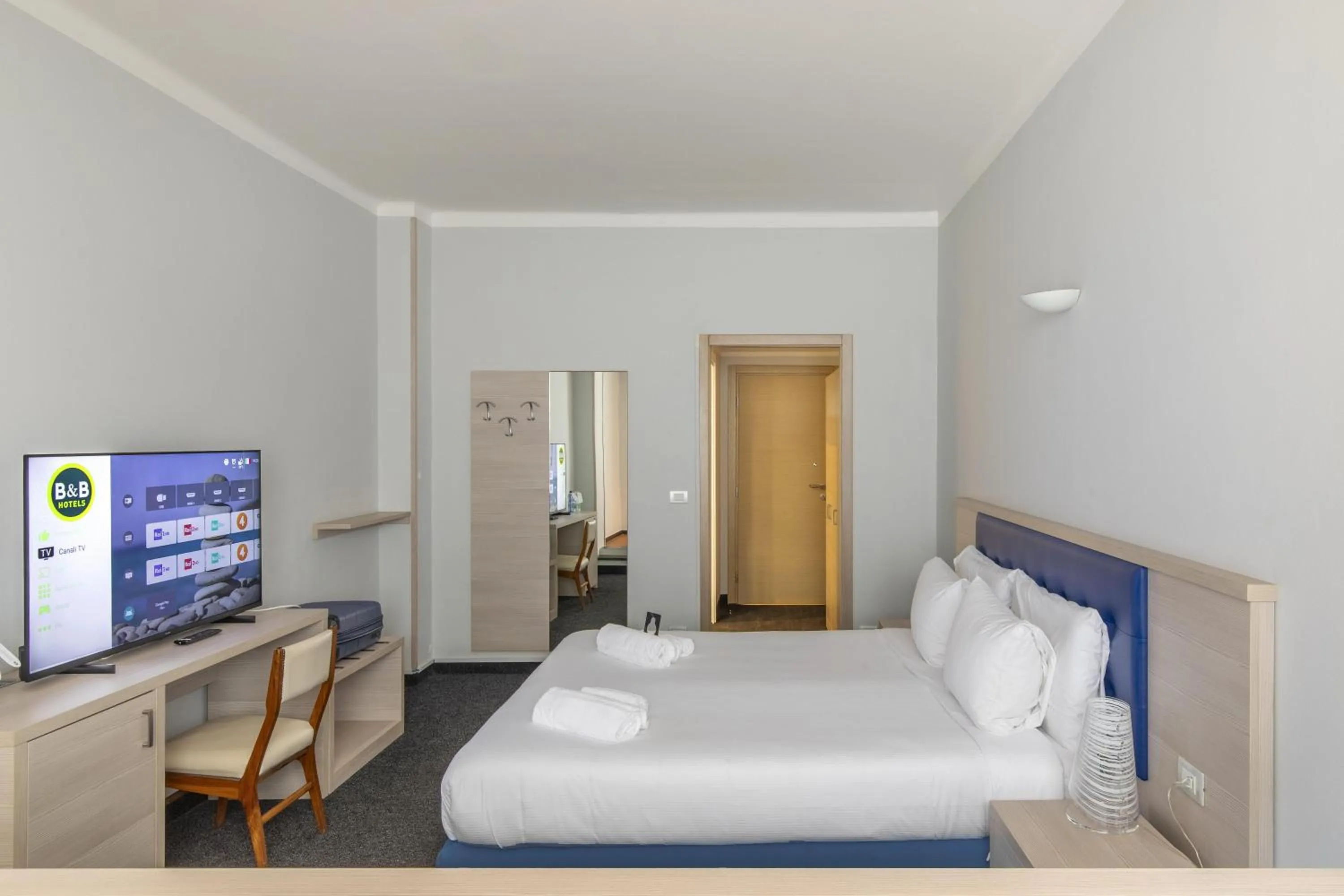 Photo of the whole room, Bed in B&B Hotels Park Hotel Suisse Santa Margherita Ligure