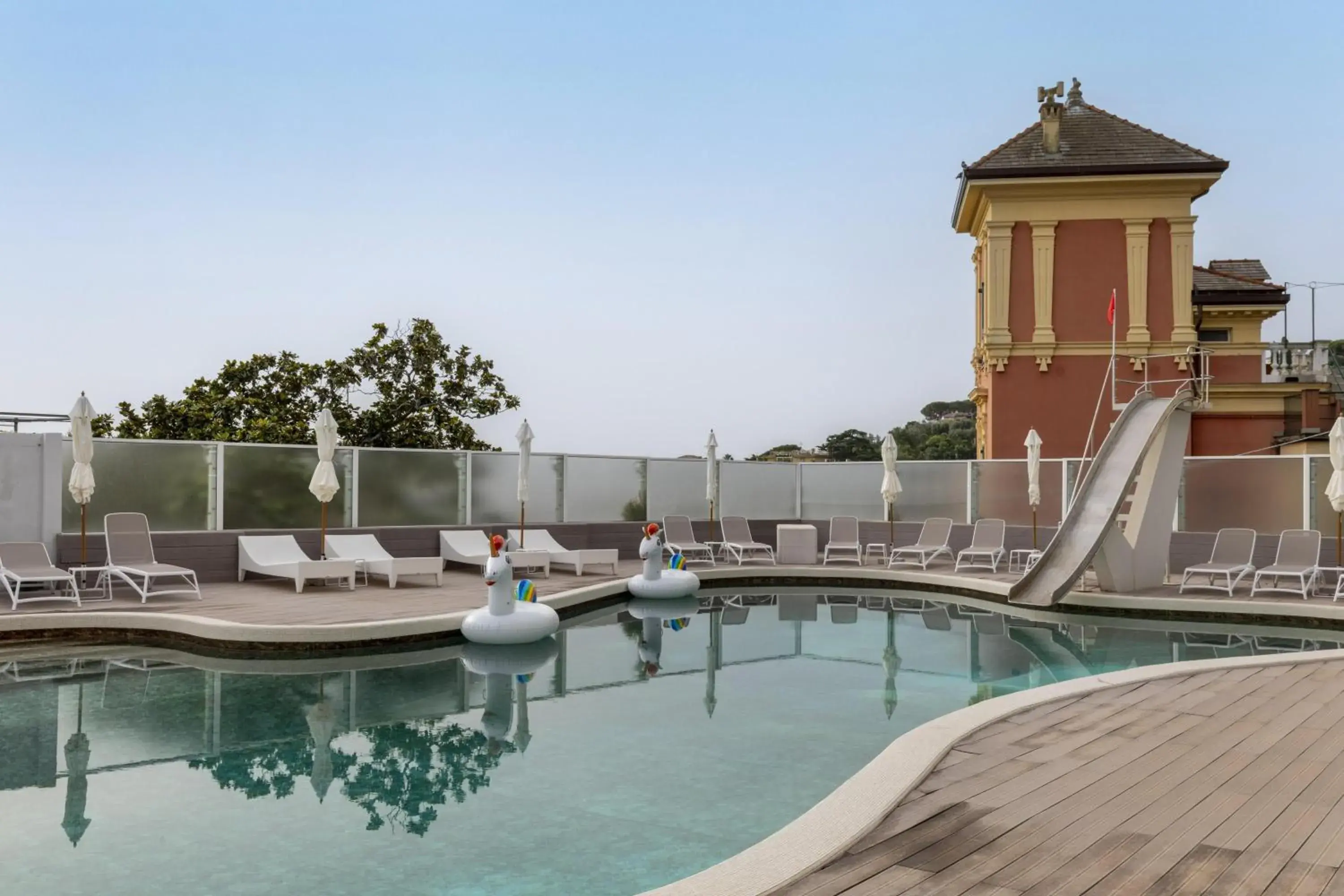 Swimming pool in B&B Hotels Park Hotel Suisse Santa Margherita Ligure Swimming pool in B&B Hotels Park Hotel Suisse Santa Margherita Ligure