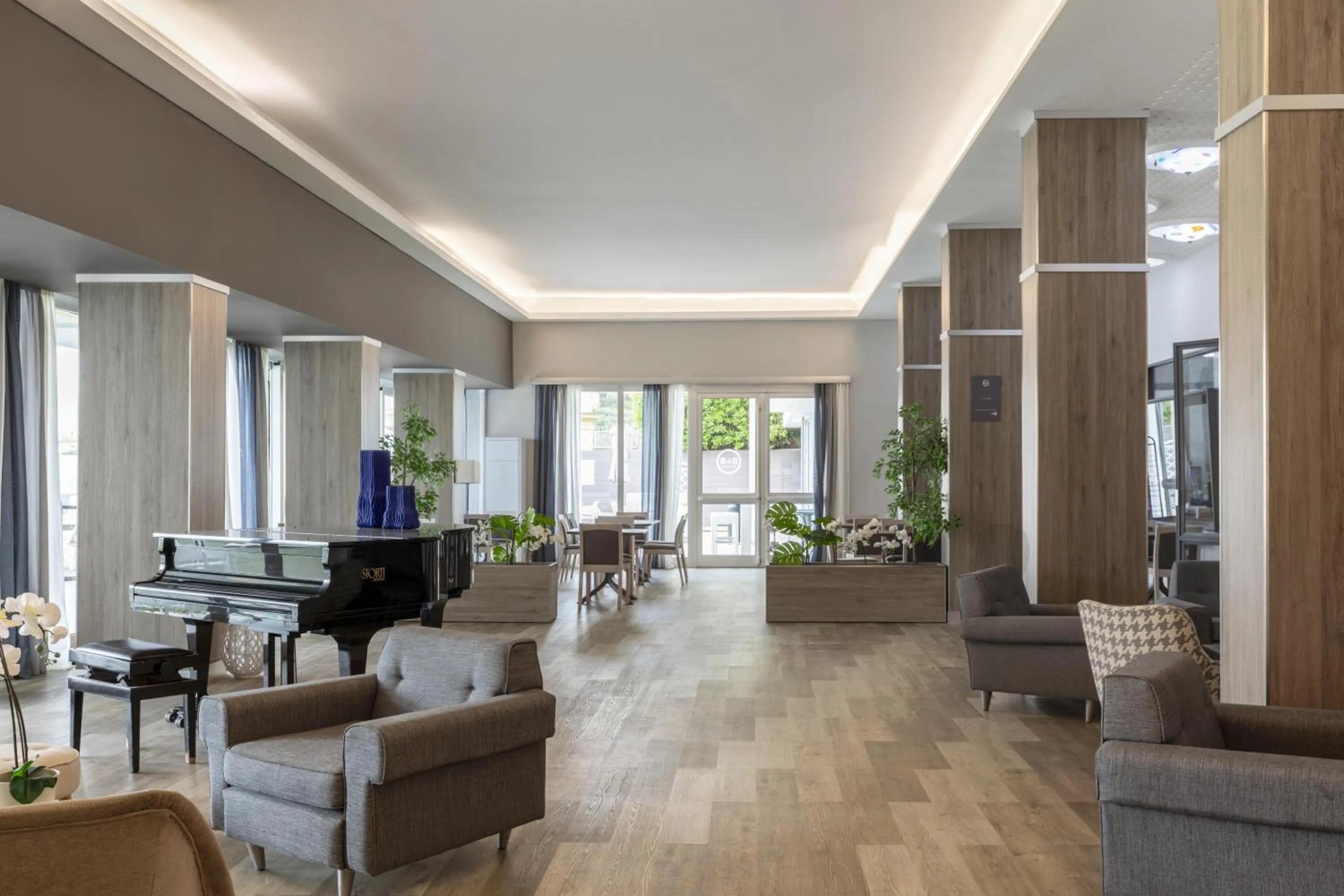 Lobby or reception in B&B Hotels Park Hotel Suisse Santa Margherita Ligure