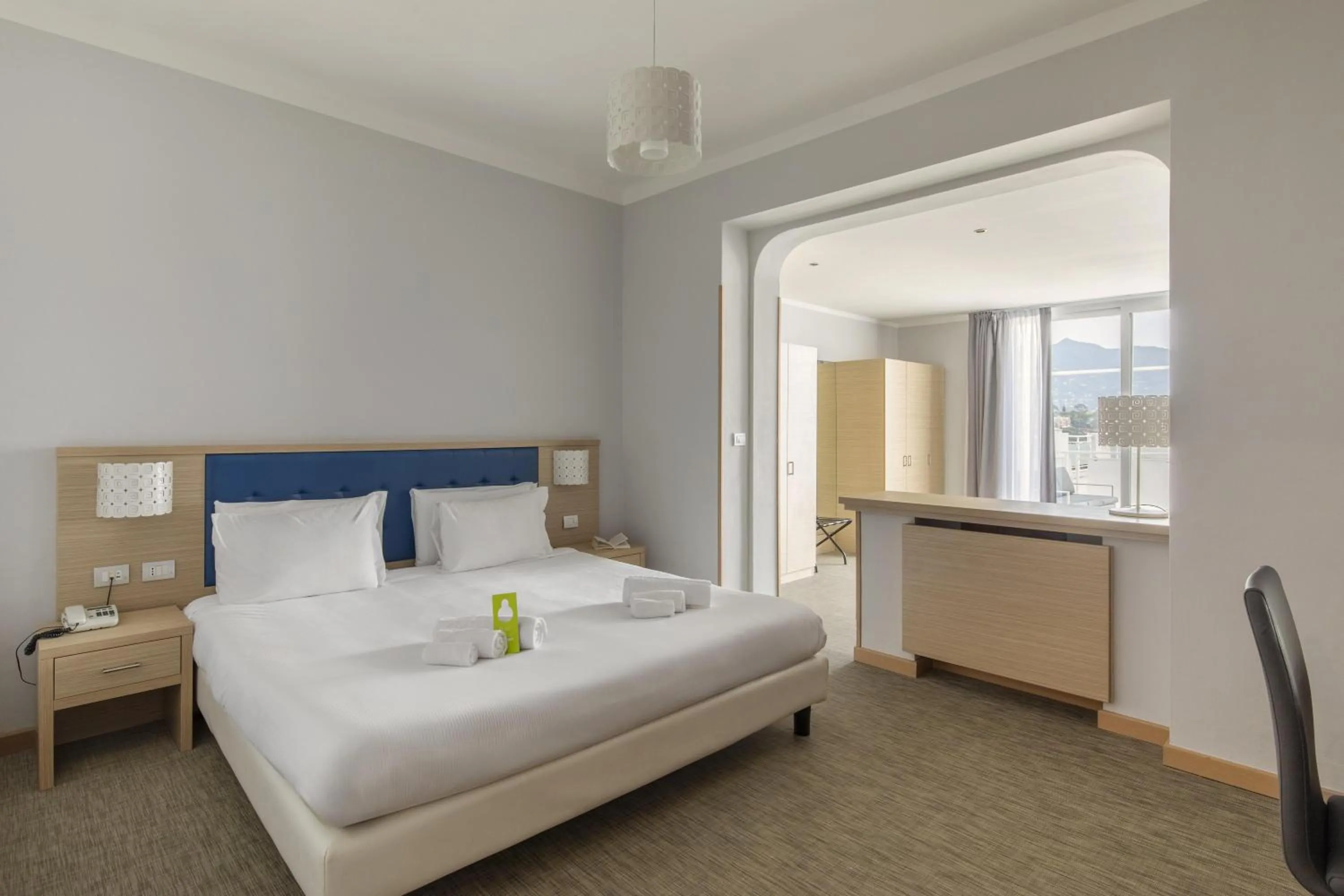 Photo of the whole room, Bed in B&B Hotels Park Hotel Suisse Santa Margherita Ligure