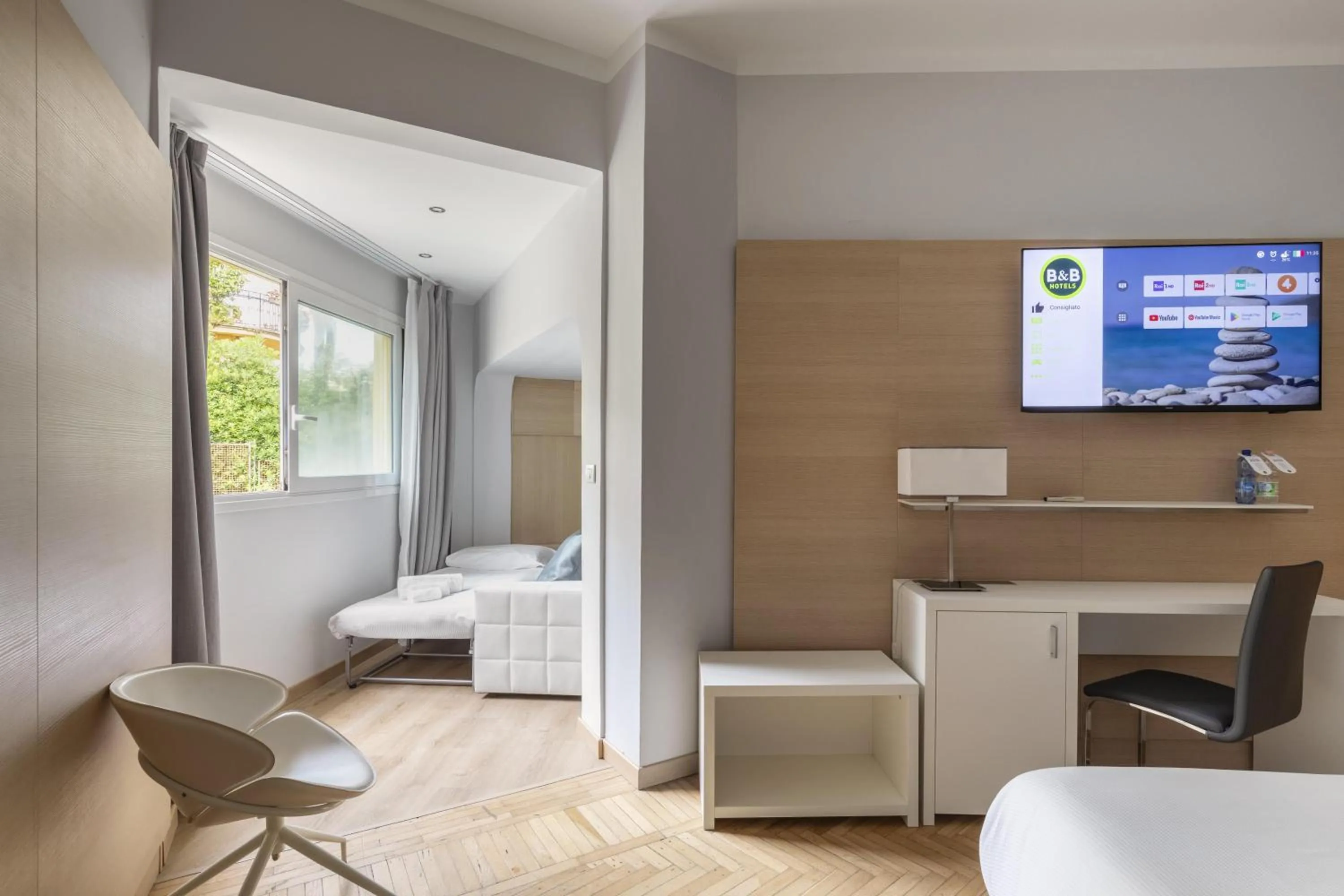 Photo of the whole room, Bed in B&B Hotels Park Hotel Suisse Santa Margherita Ligure