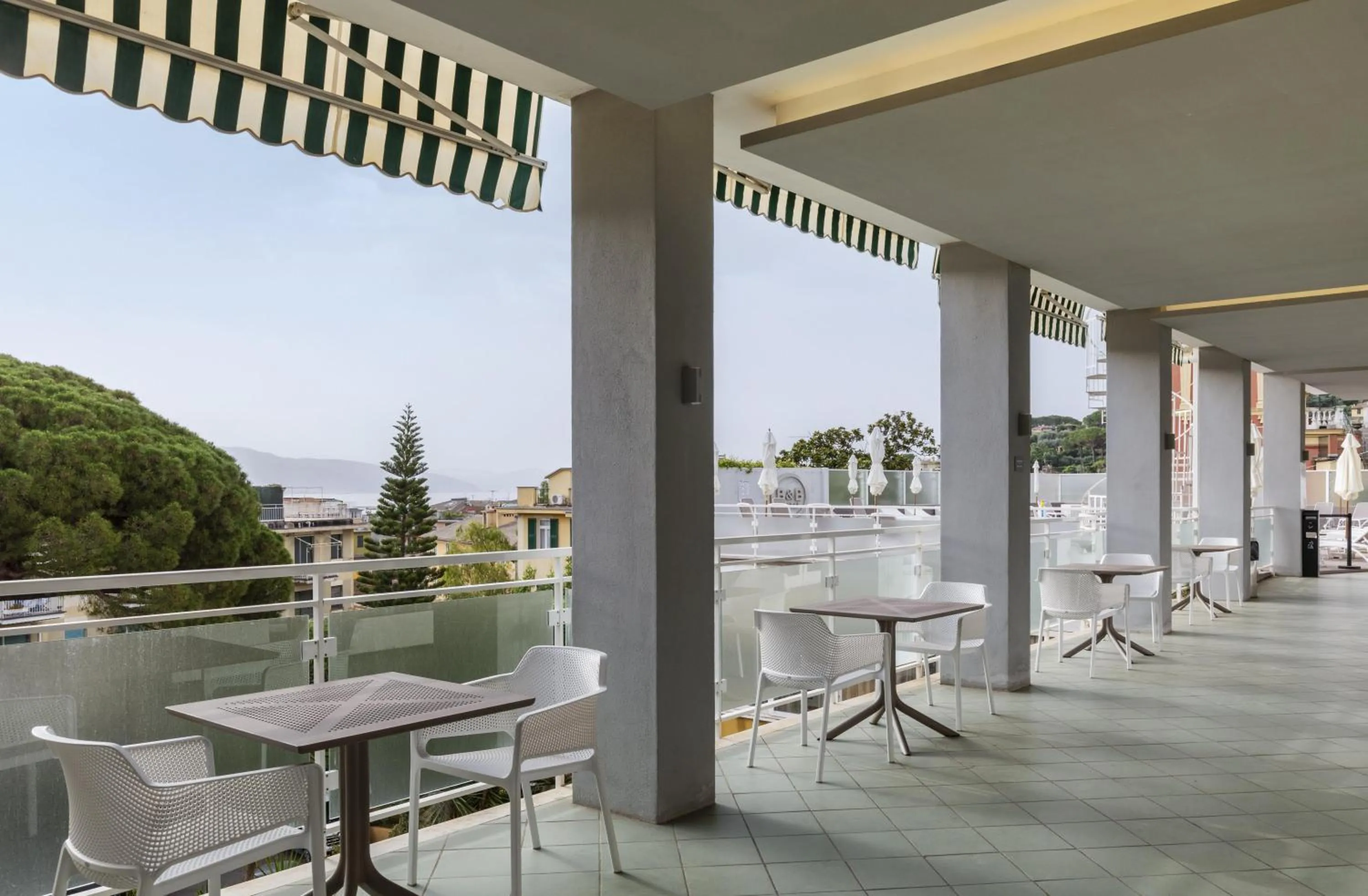 Balcony/Terrace in B&B Hotels Park Hotel Suisse Santa Margherita Ligure