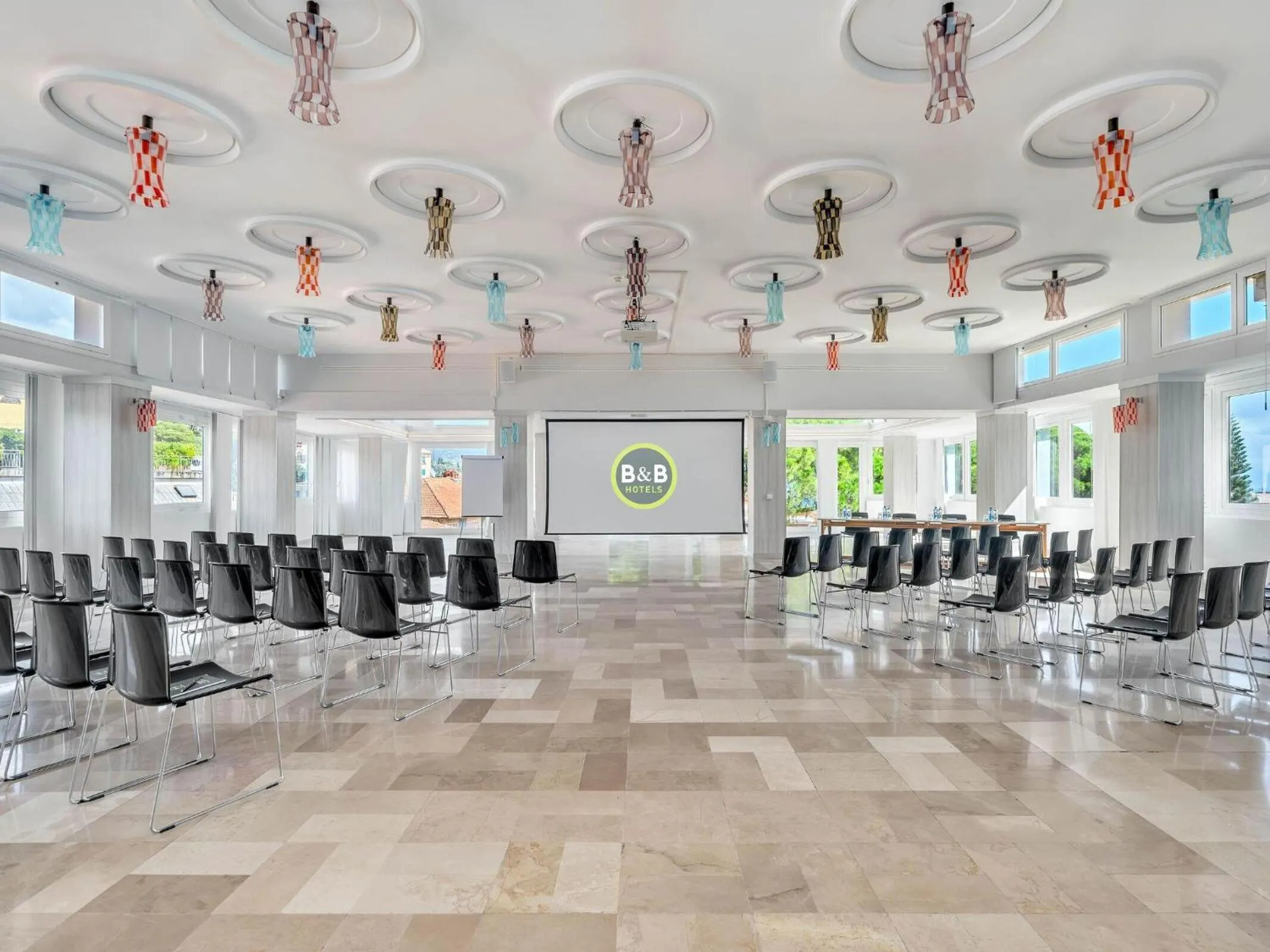 Lobby or reception in B&B Hotels Park Hotel Suisse Santa Margherita Ligure