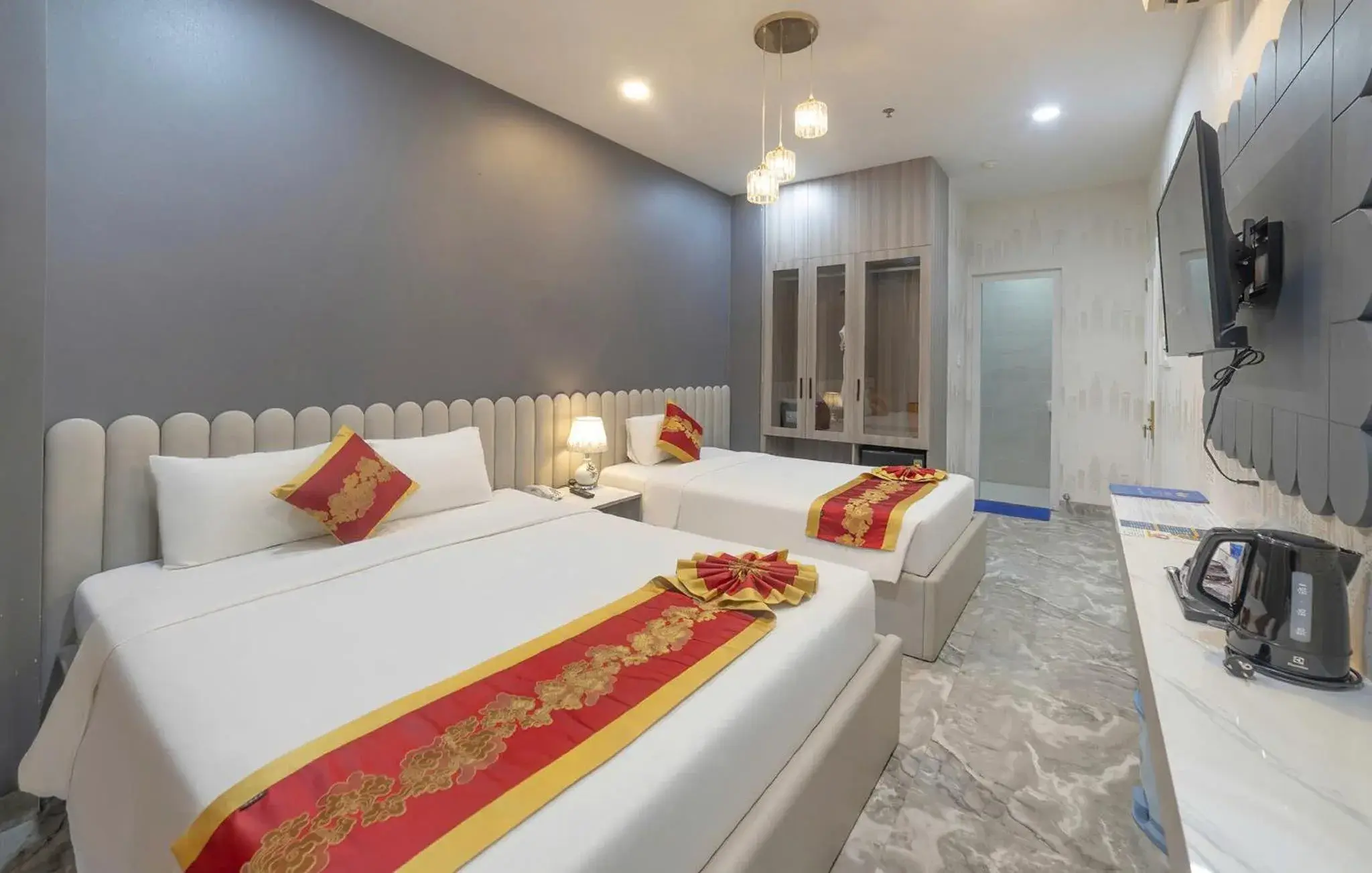 Deluxe Twin Room in Tiffany Hotel & Restaurant Deluxe Twin Room in Tiffany Hotel & Restaurant