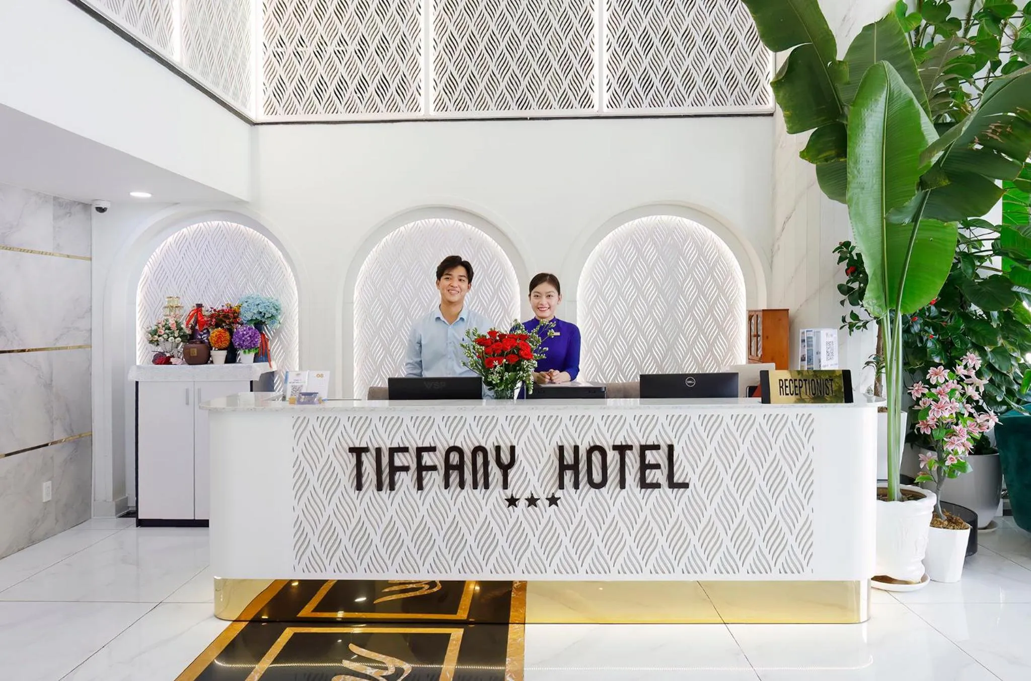Lobby or reception in Tiffany Hotel & Restaurant