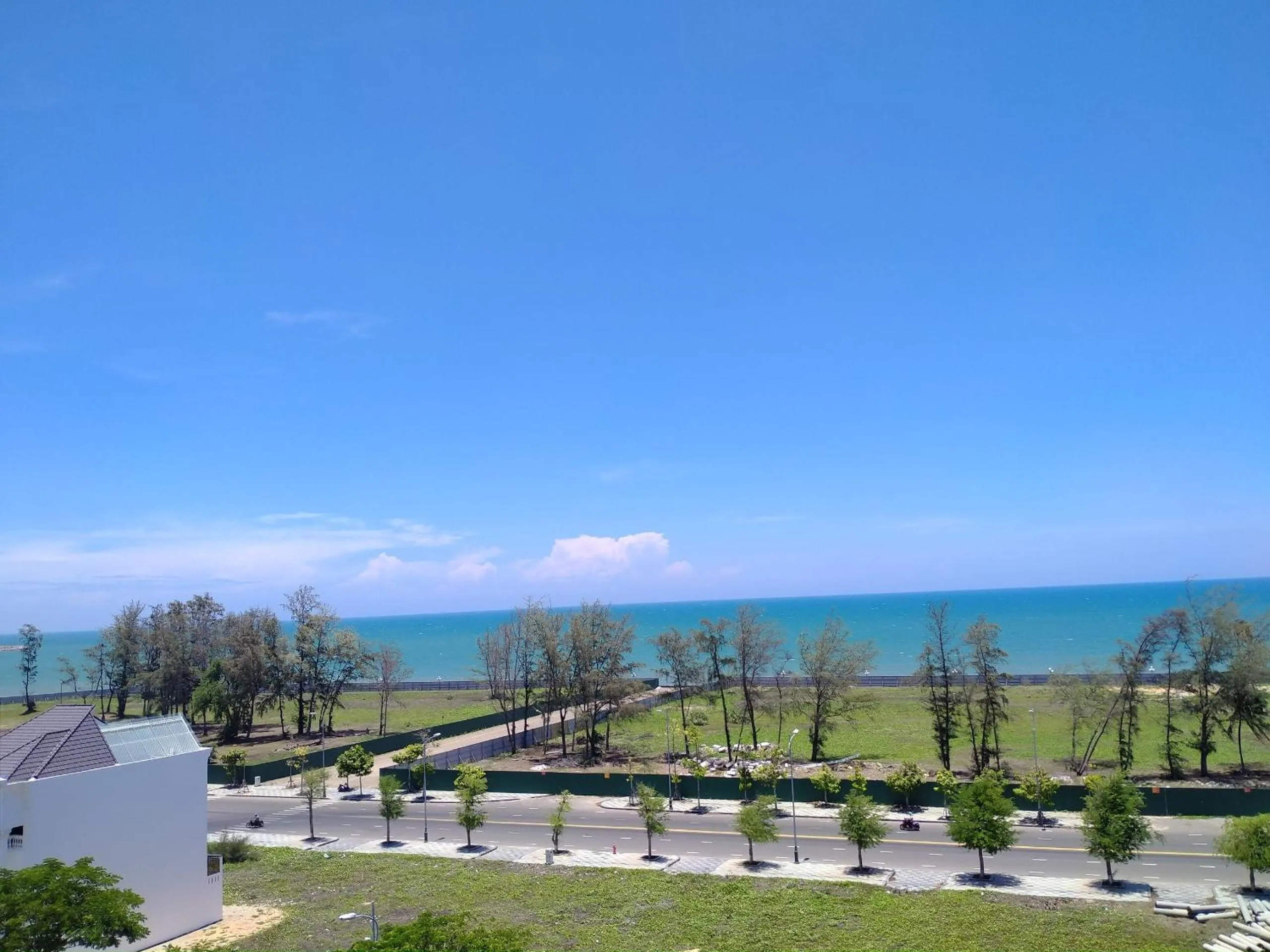 Beach in Tiffany Hotel & Restaurant