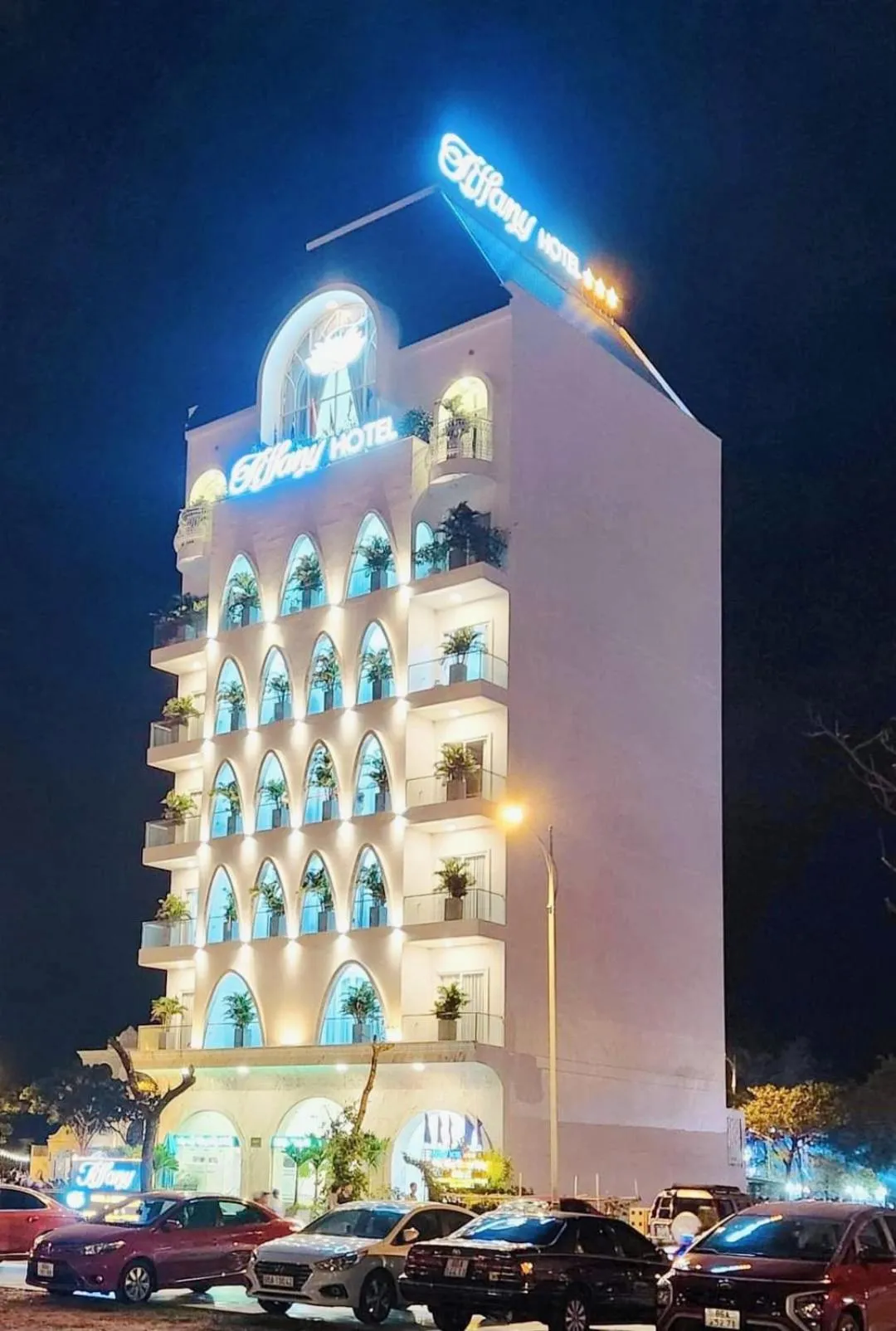 Property building in Tiffany Hotel & Restaurant