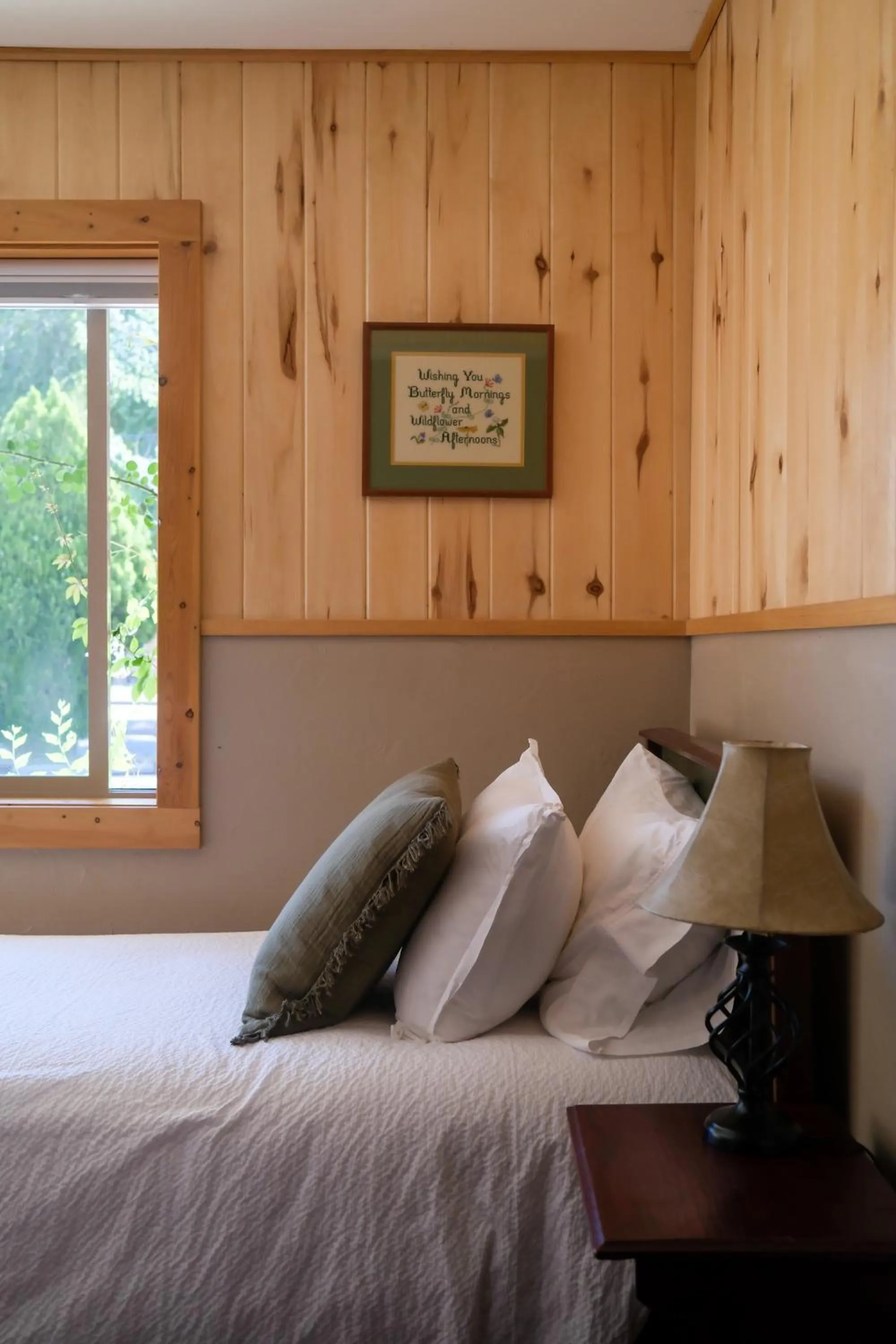 Bed in Rocky Mountain Inn
