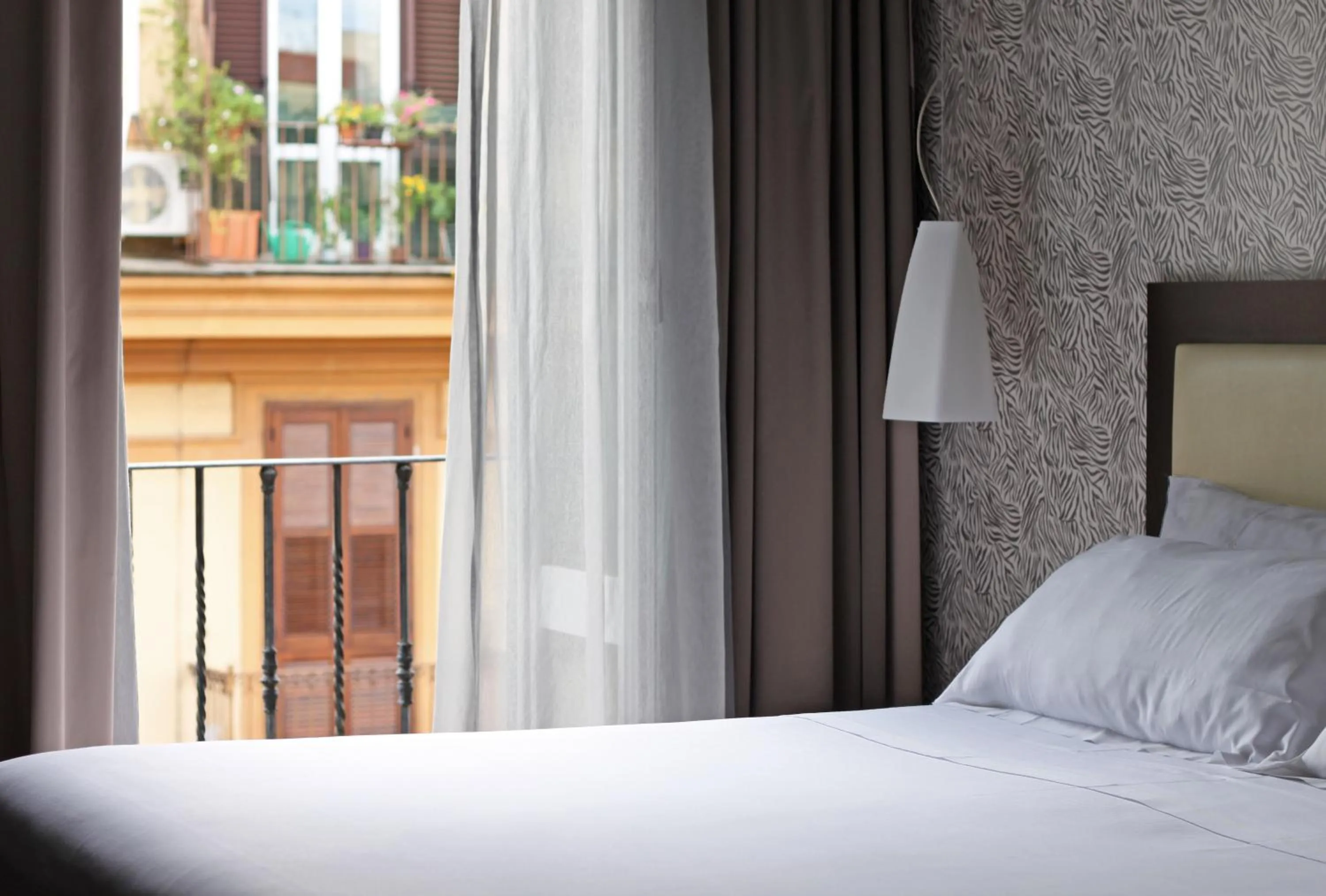 Bed in c-hotels Fiume