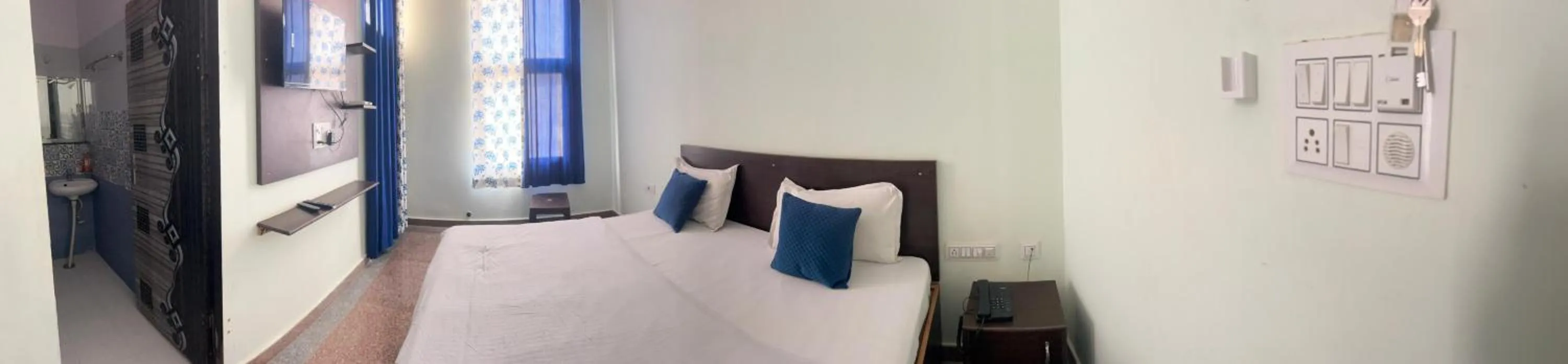 Bed in ASHOKA PALACE