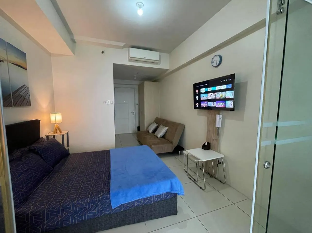 Bedroom, Bed in The Place SMDC Wind Residences Tagaytay