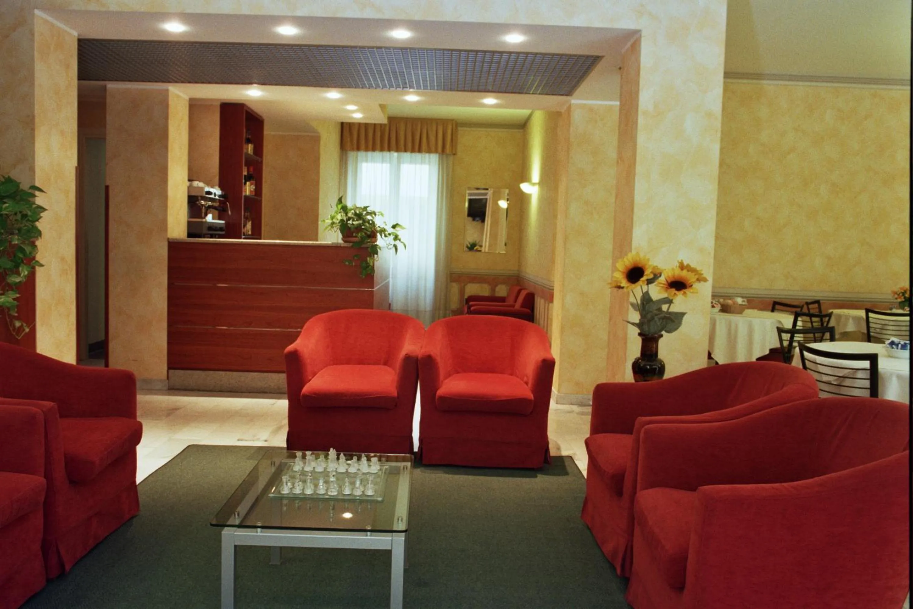 Restaurant/places to eat in Hotel Engadina