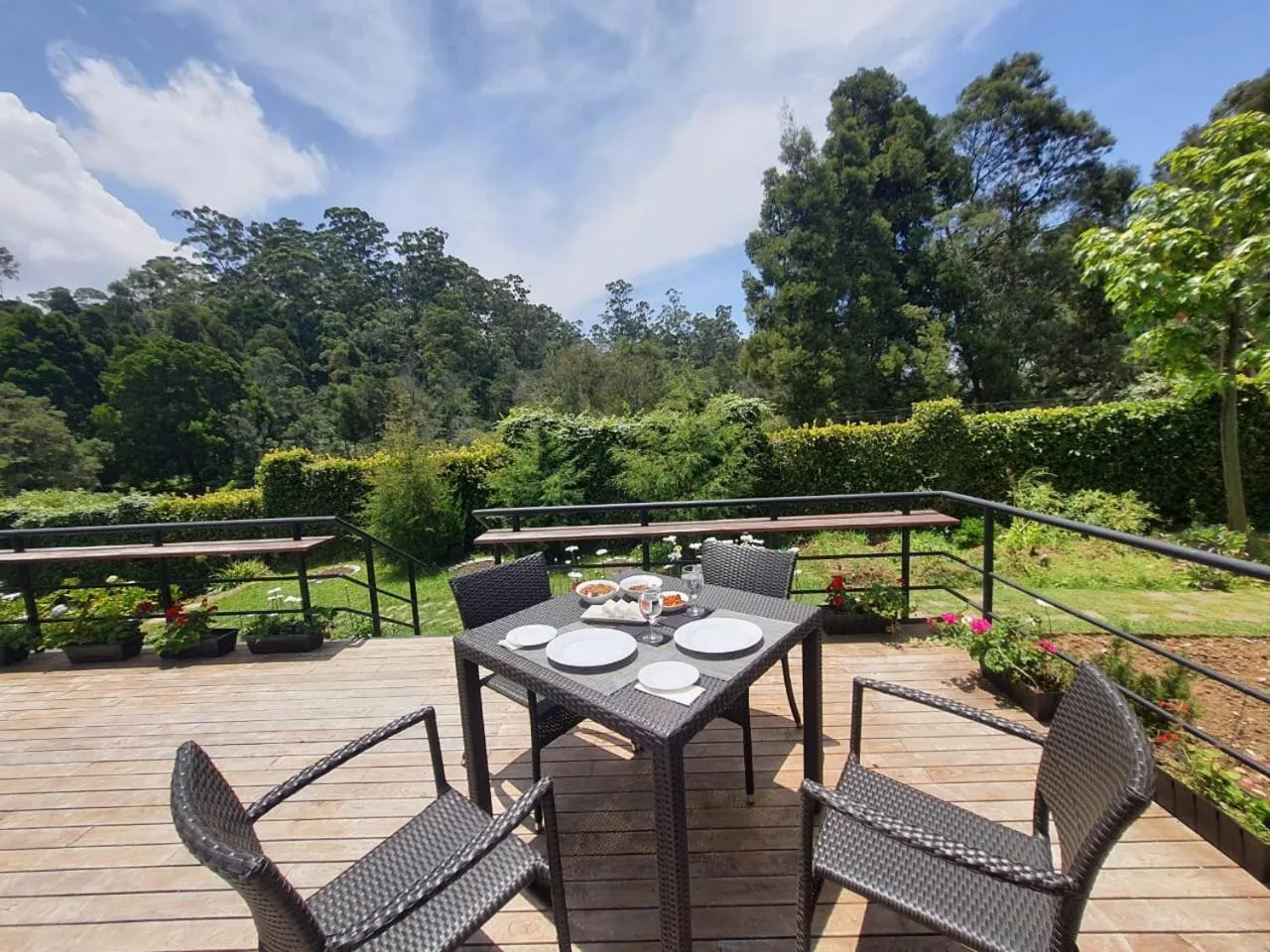Restaurant/places to eat in Chimneys Nuwara Eliya