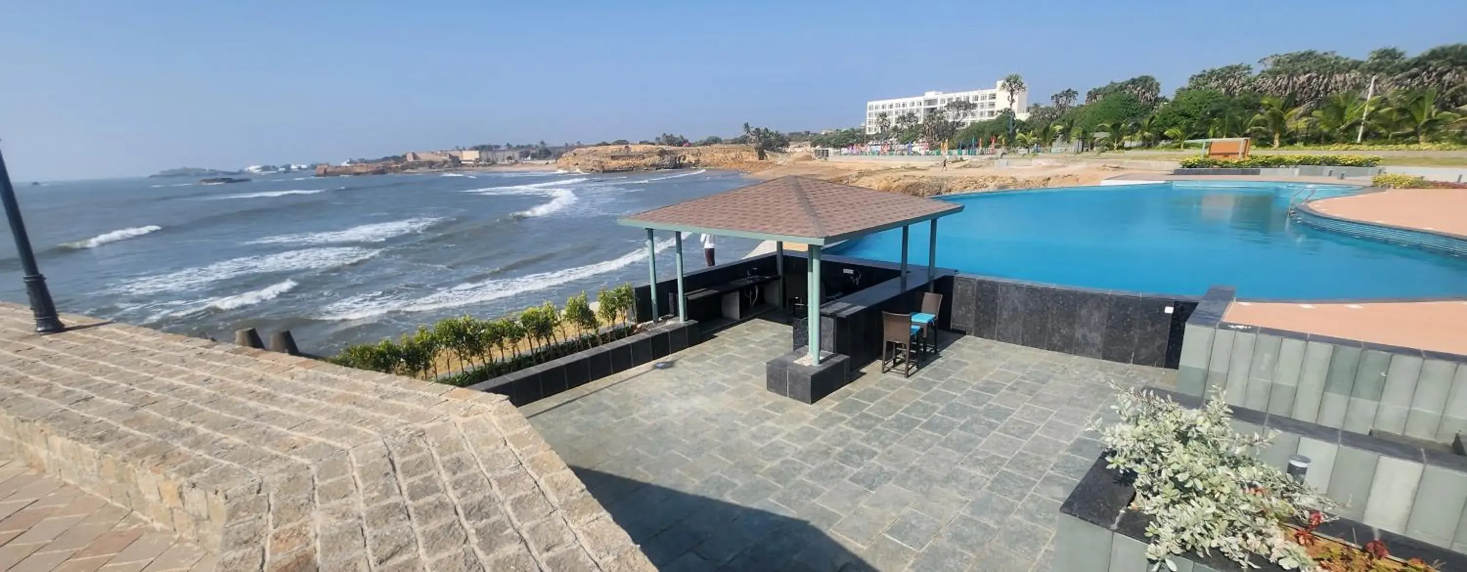 Lounge or bar in Ginger Diu, Jalandhar Beach Lounge or bar in Ginger Diu, Jalandhar Beach