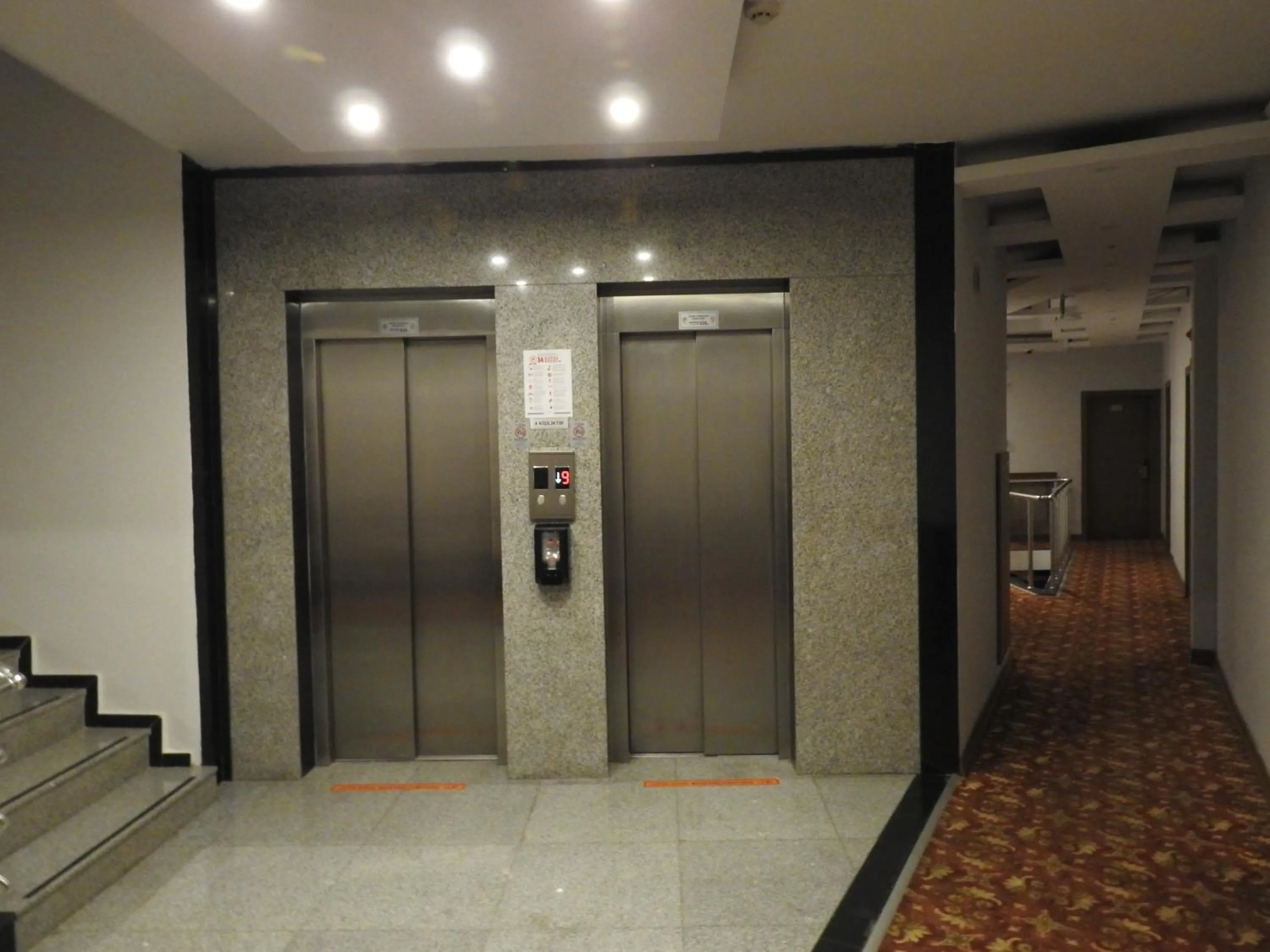 Lobby or reception in INN TOWN HOTEL