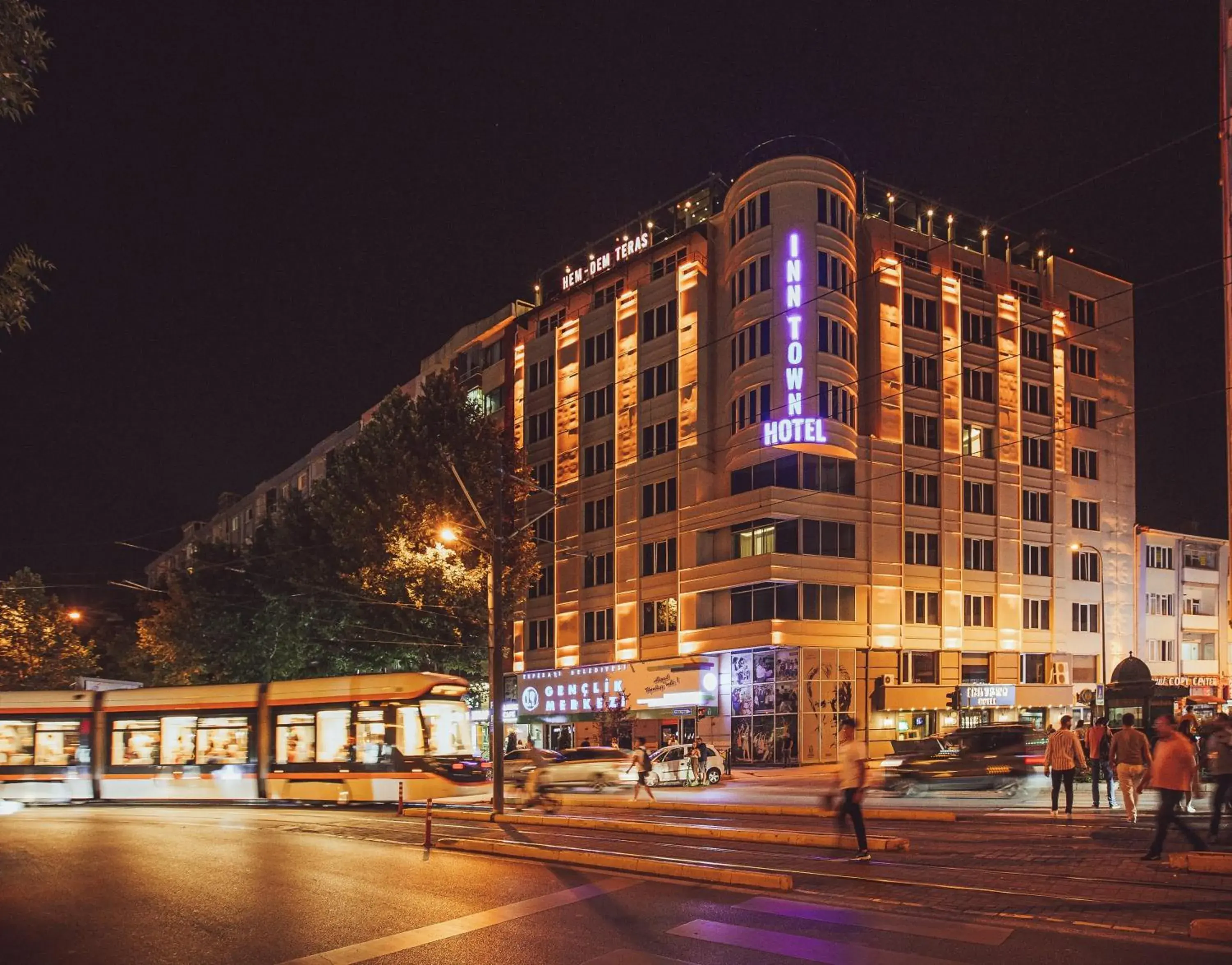 INN TOWN HOTEL INN TOWN HOTEL