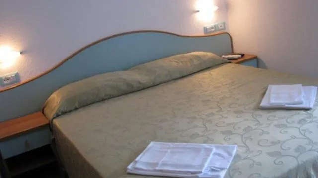 Bed in Residence Hotel La Rotonda Sul Mare