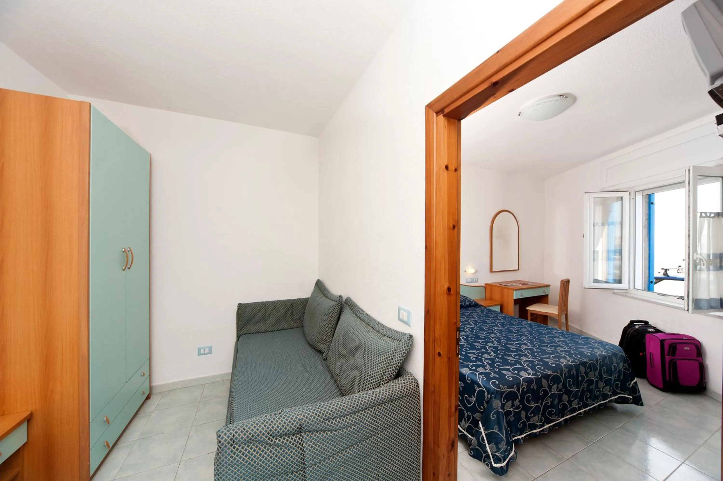Photo of the whole room, Bed in Residence Hotel La Rotonda Sul Mare