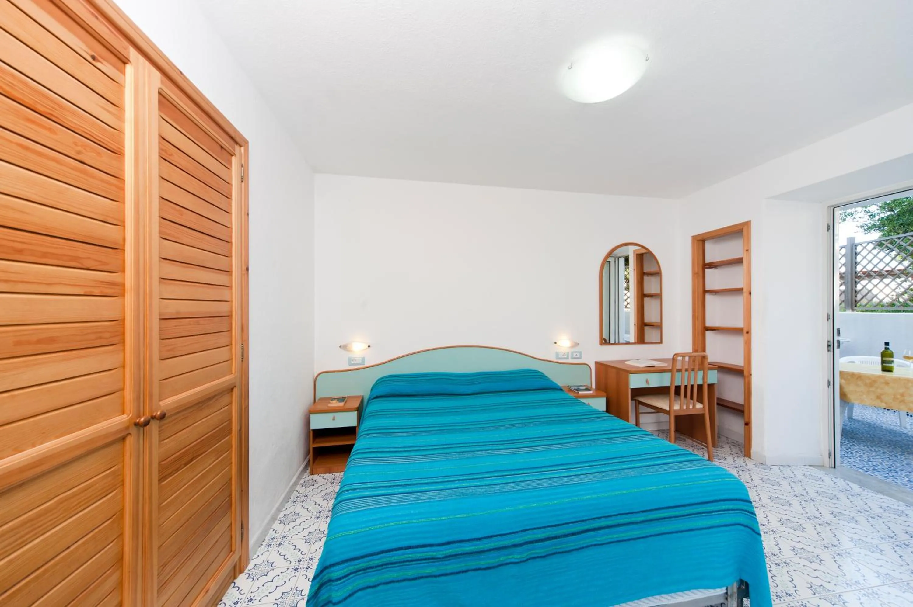Photo of the whole room, Bed in Residence Hotel La Rotonda Sul Mare