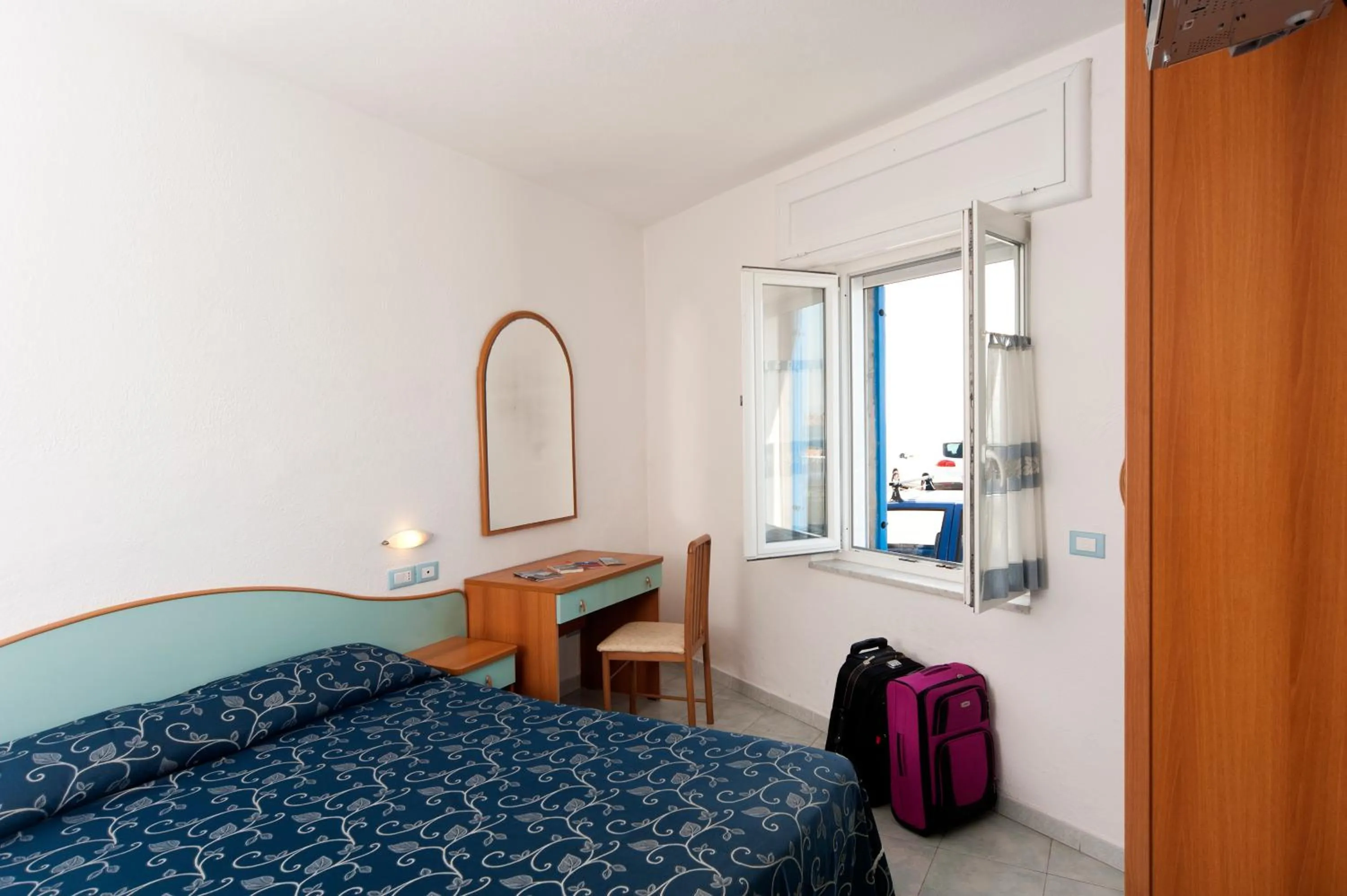 Decorative detail, Bed in Residence Hotel La Rotonda Sul Mare