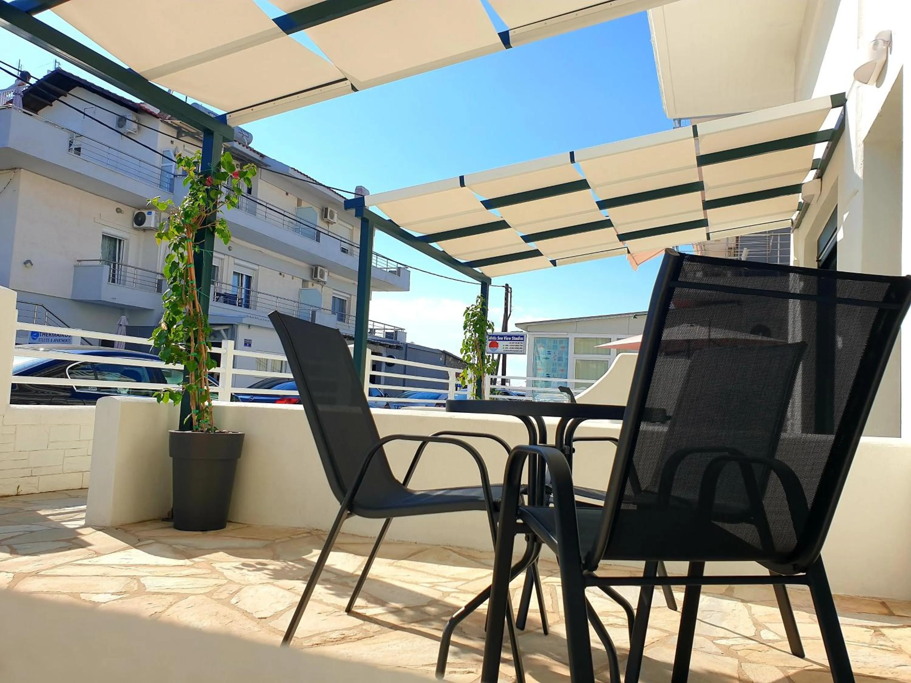 Balcony/Terrace in Eantos Studios and Suites