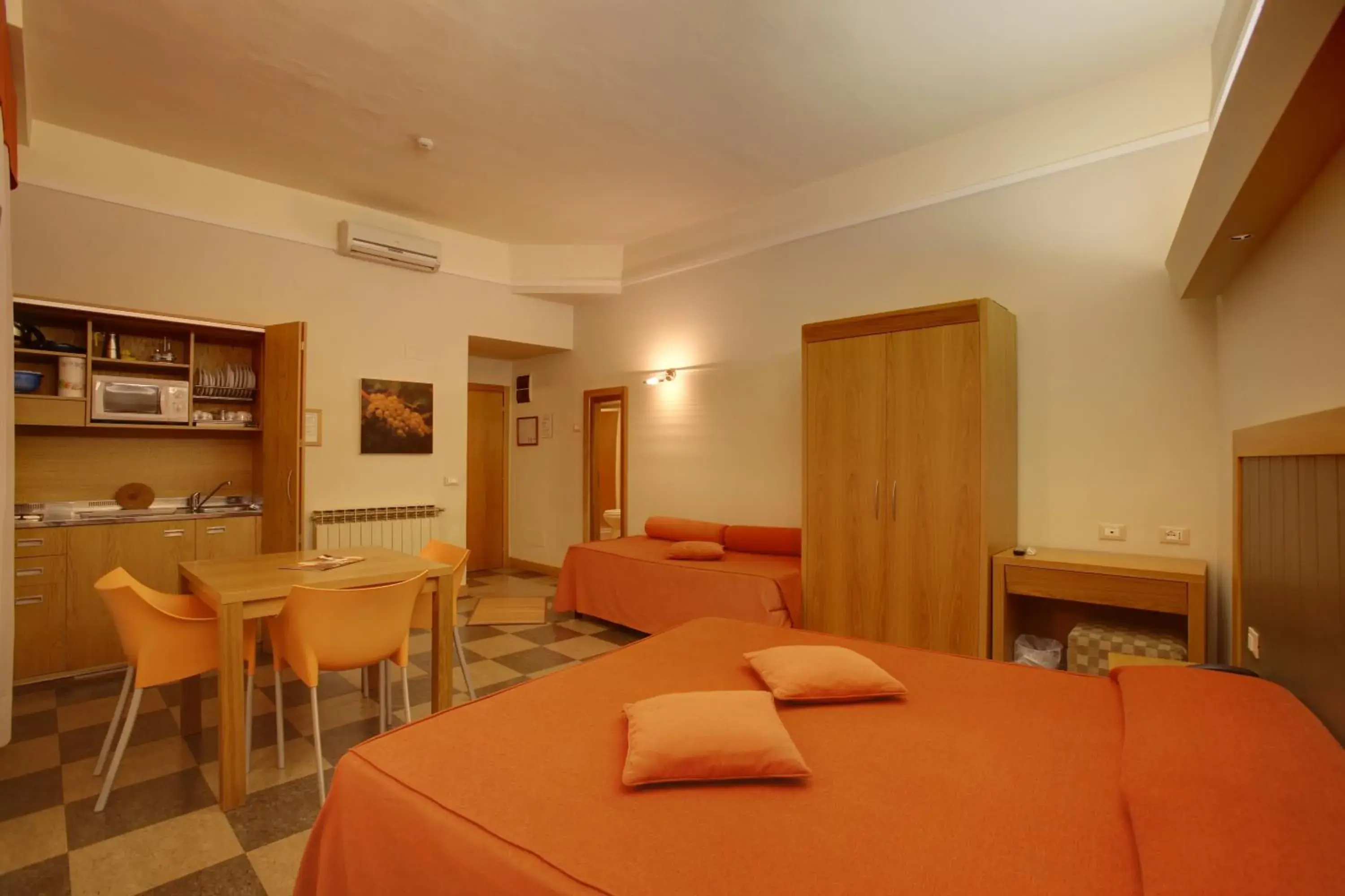 Bed in Hotel Delle Nazioni Bed in Hotel Delle Nazioni