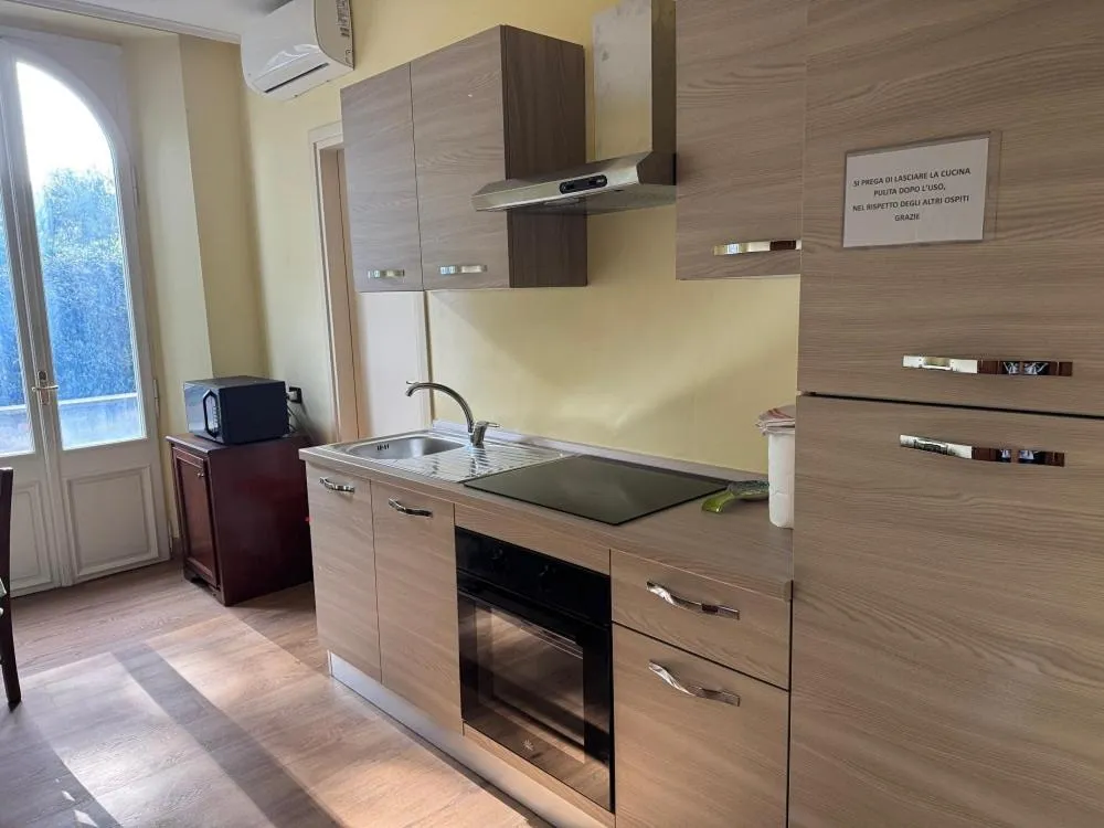 Communal kitchen in Residence Verdeborgo