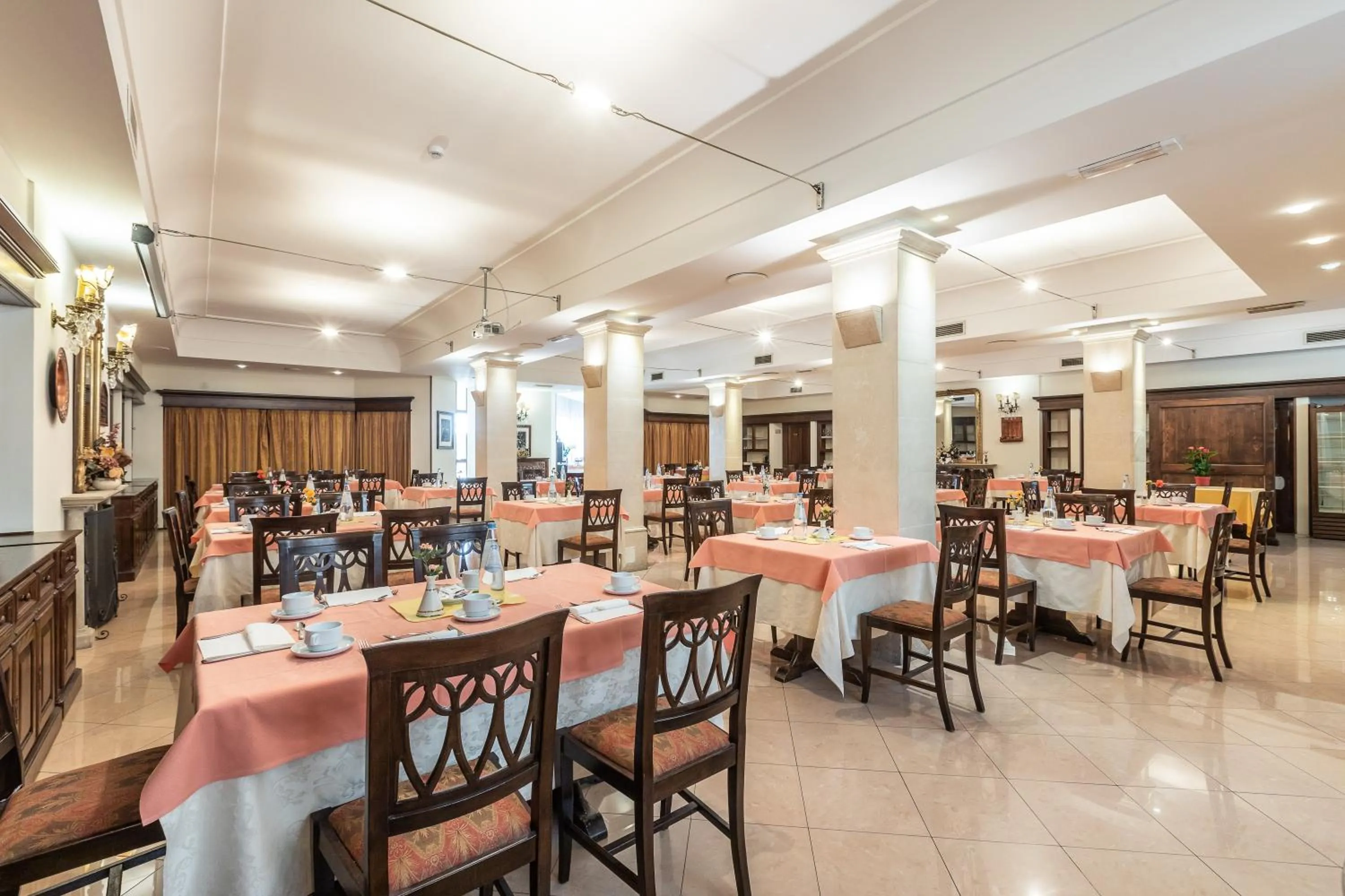 Breakfast in Hotel Michelangelo