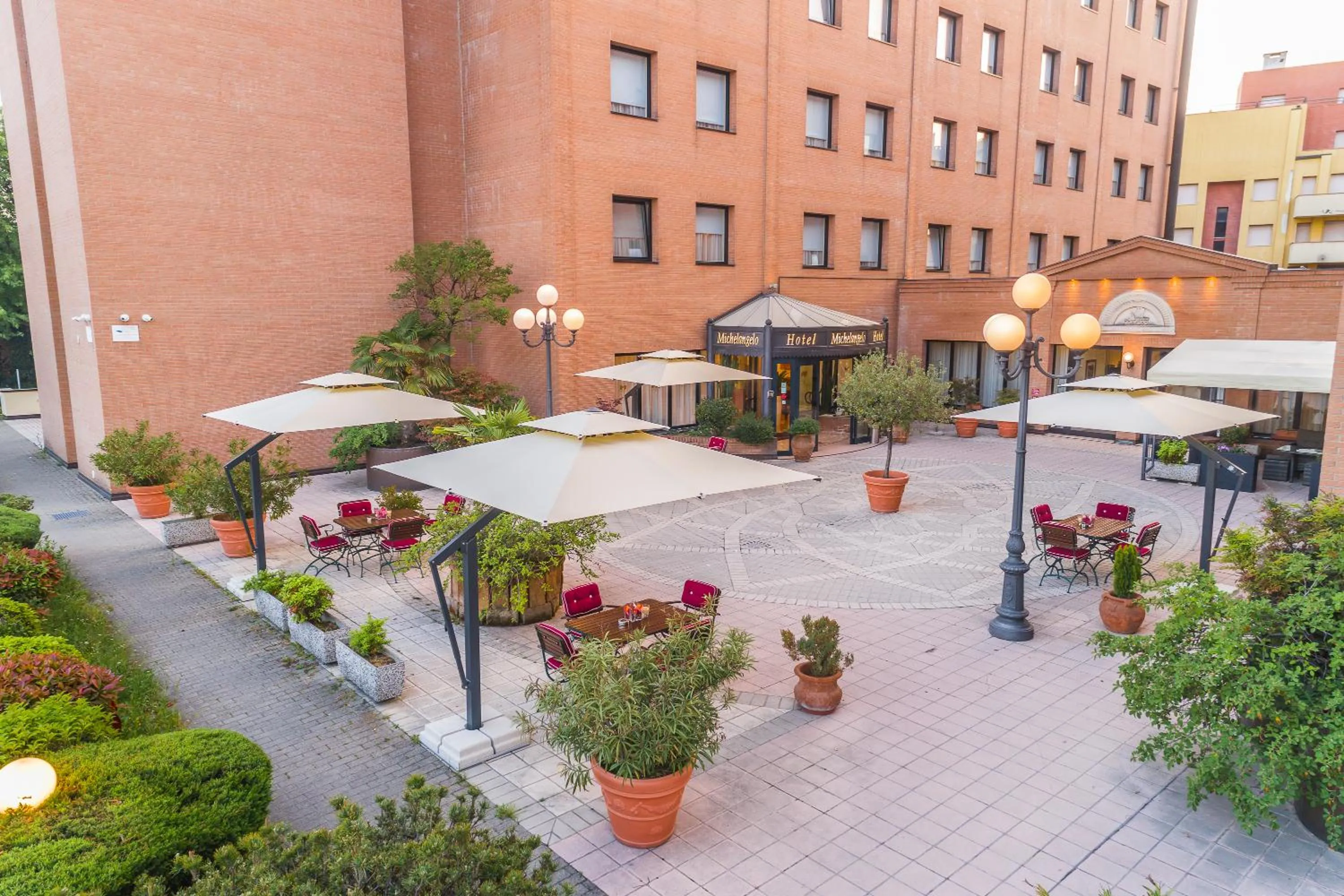 Garden in Hotel Michelangelo